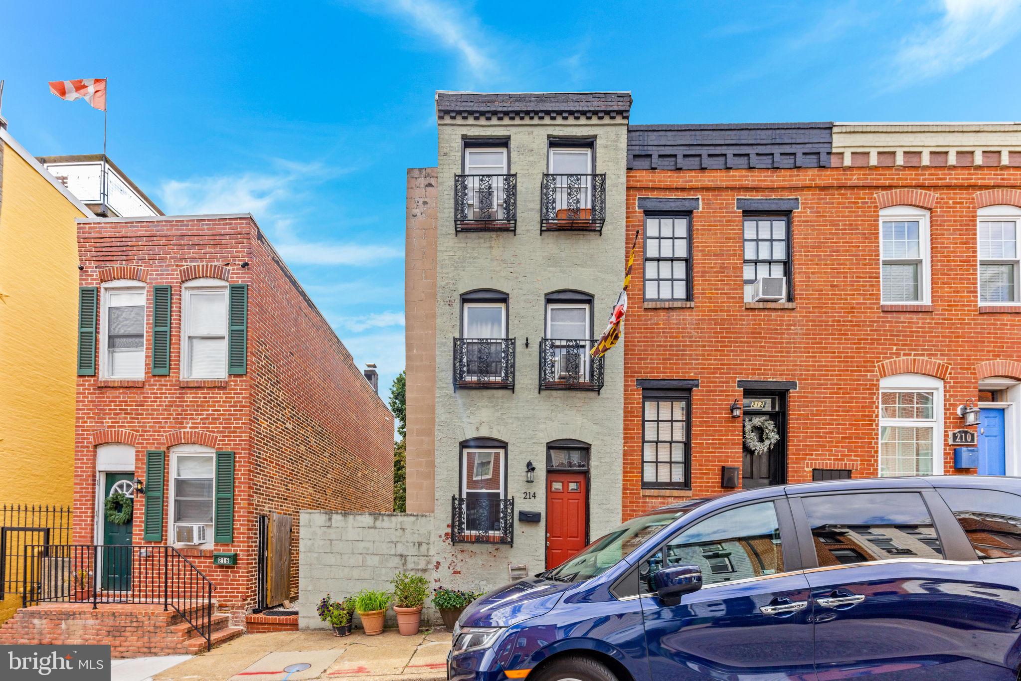 214 S CASTLE STREET