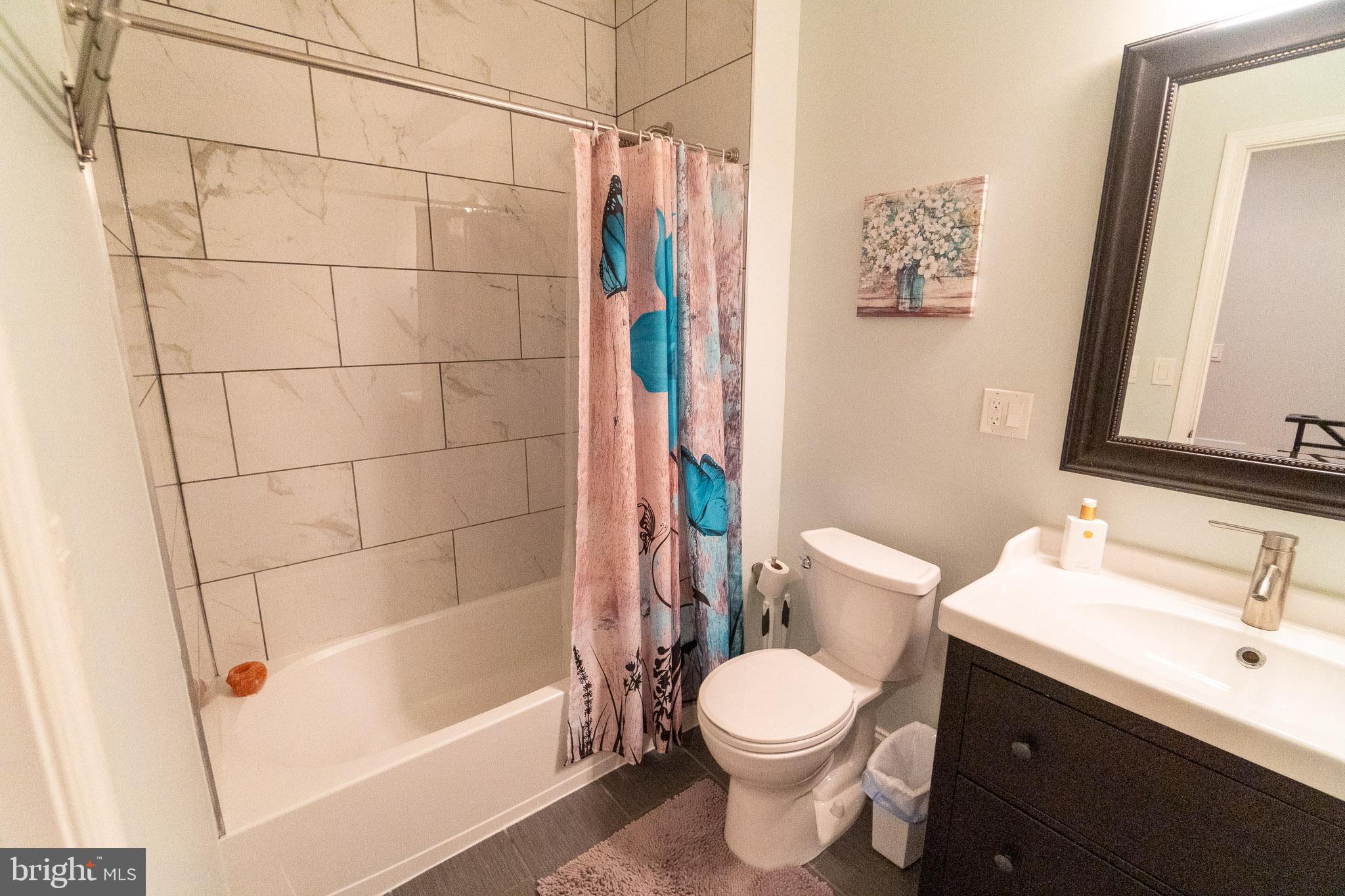 POINT BREEZE - Residential Lease