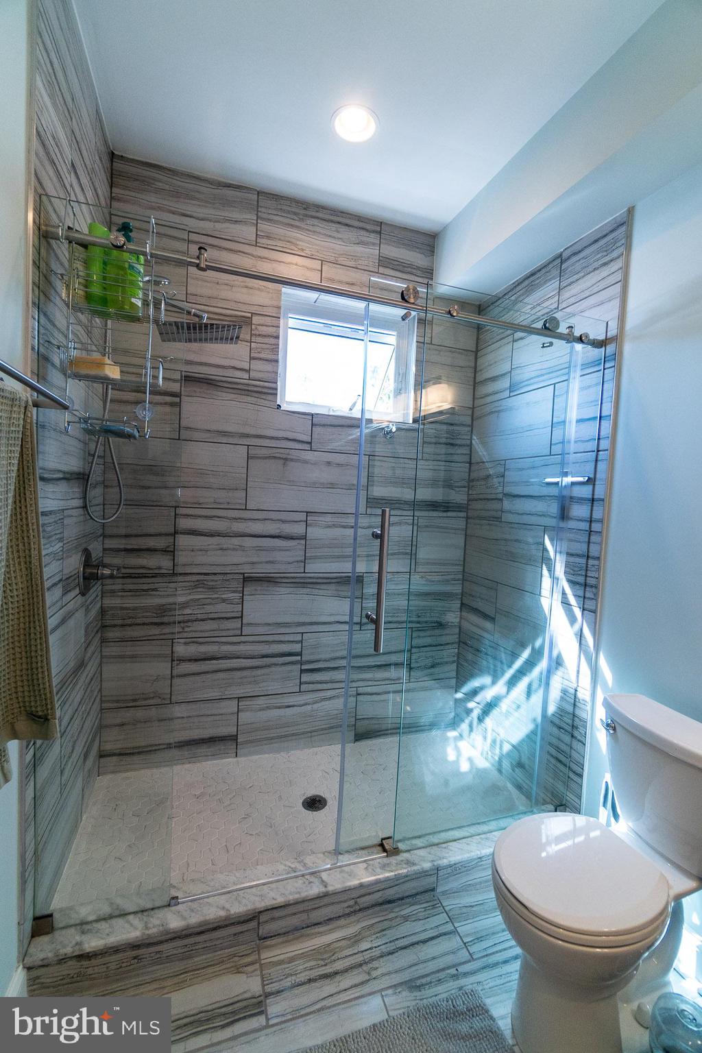 POINT BREEZE - Residential Lease