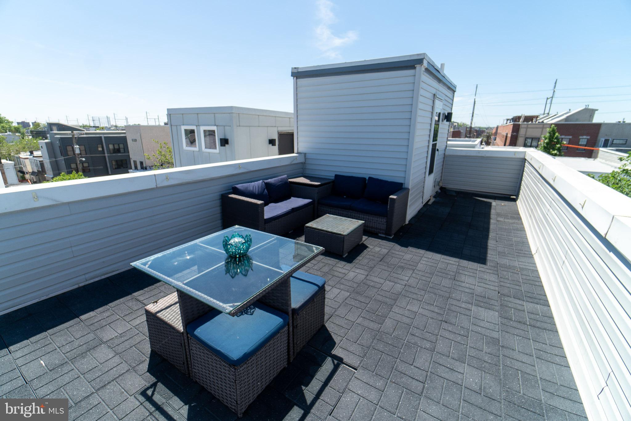 POINT BREEZE - Residential Lease