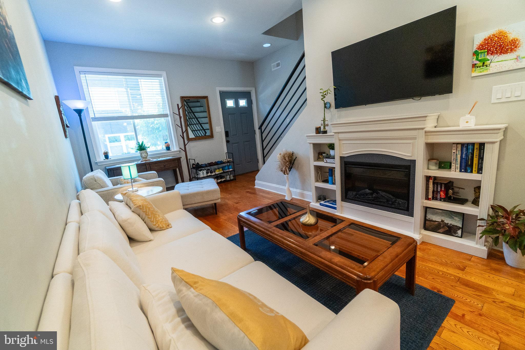 POINT BREEZE - Residential Lease