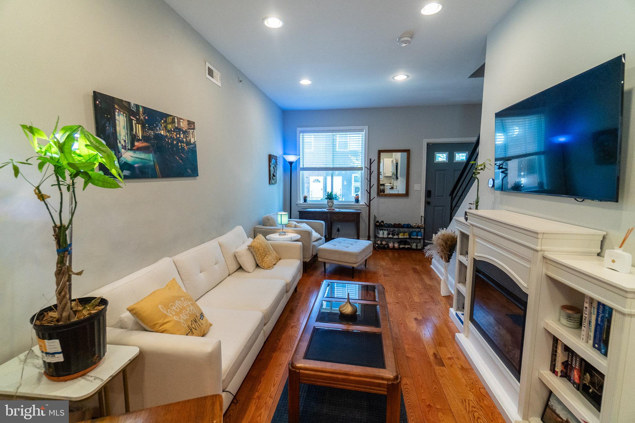 POINT BREEZE - Residential Lease