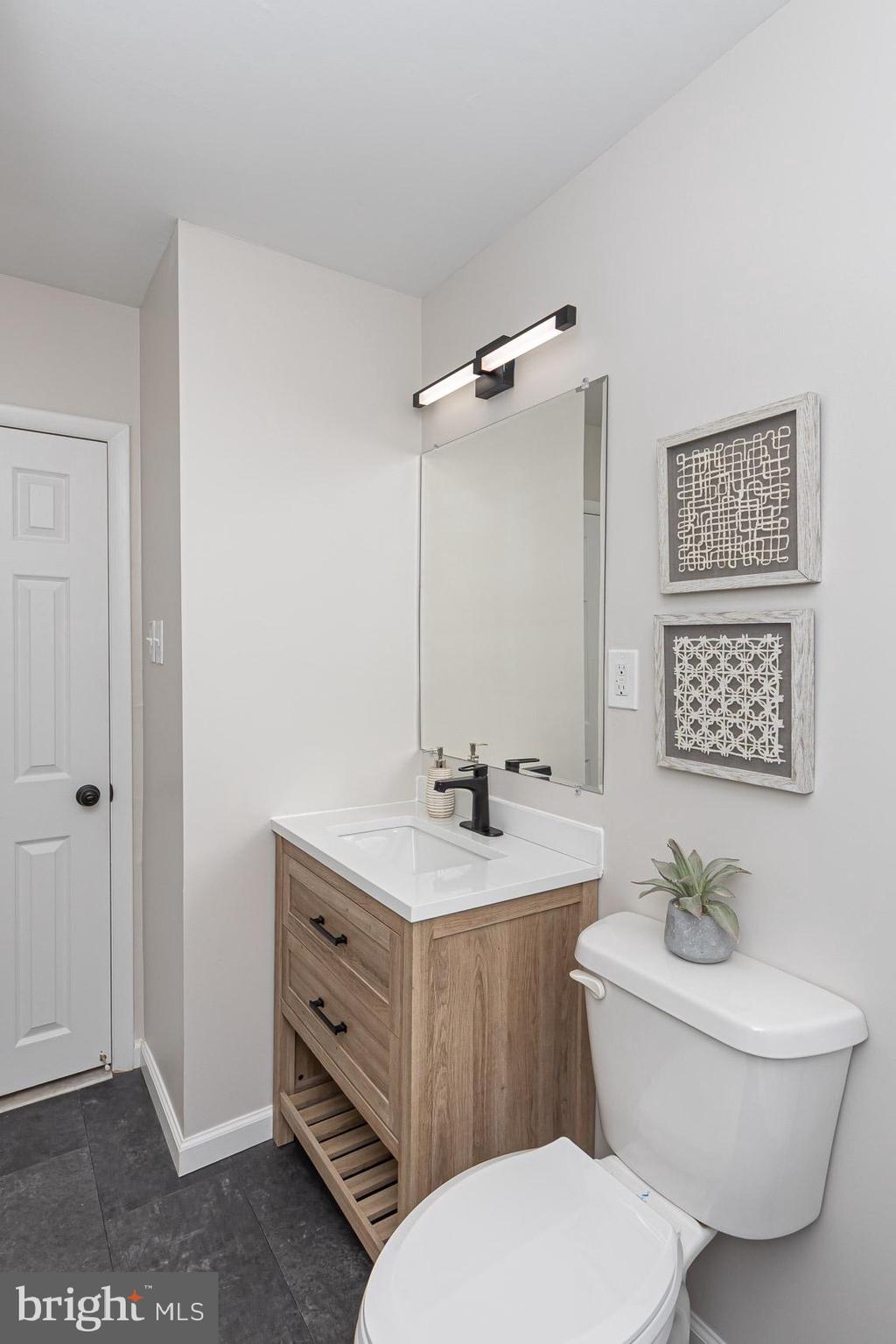 WHITE HOUSE PARK - Residential