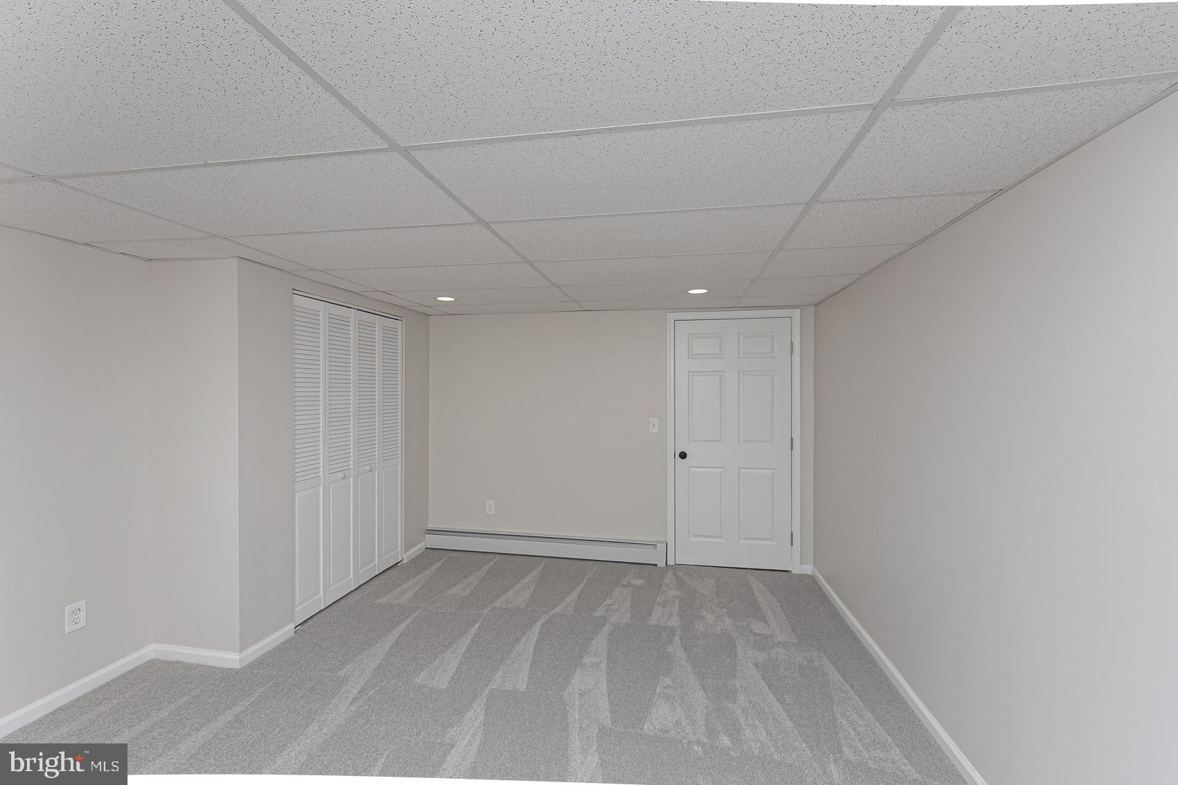 WHITE HOUSE PARK - Residential