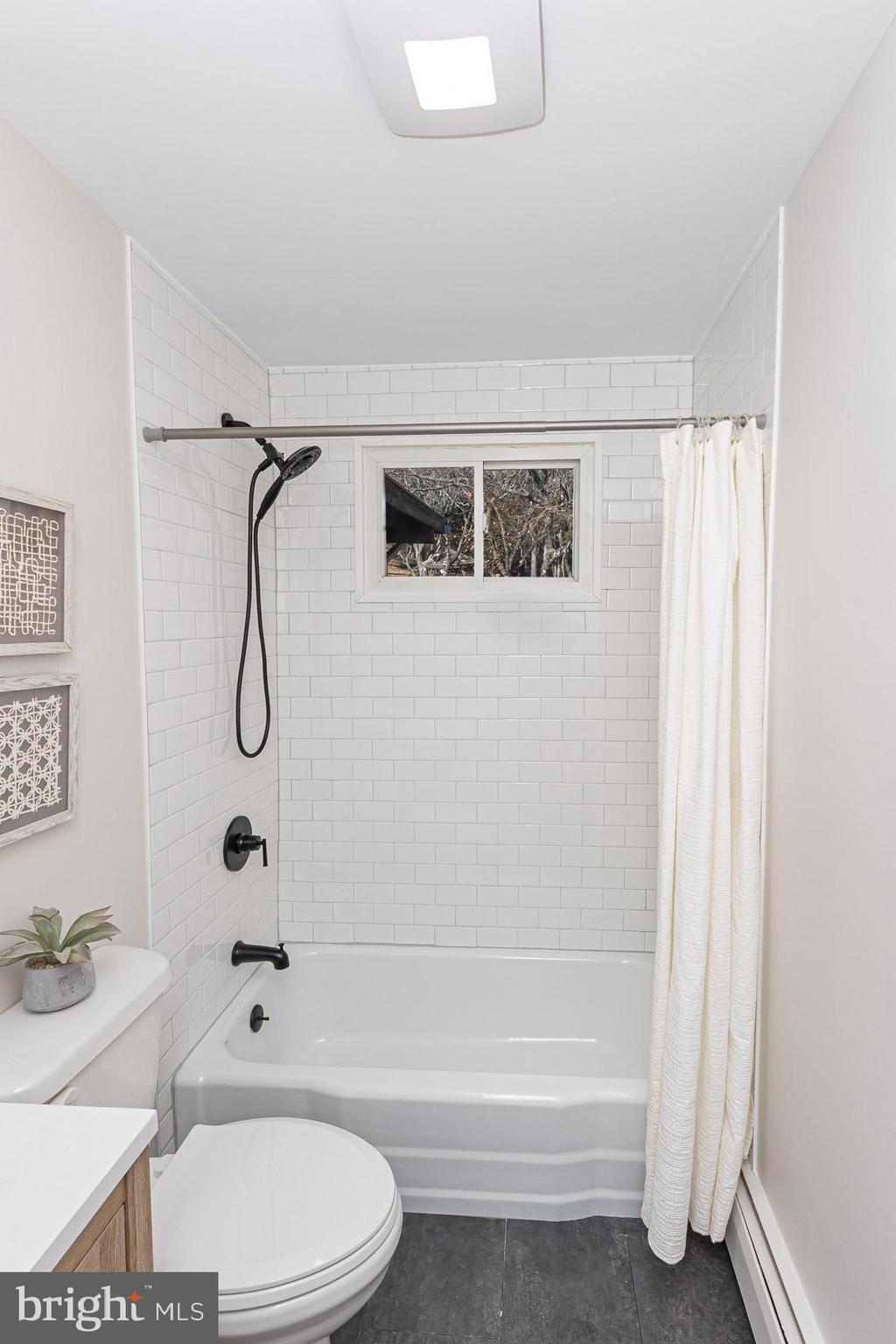 WHITE HOUSE PARK - Residential