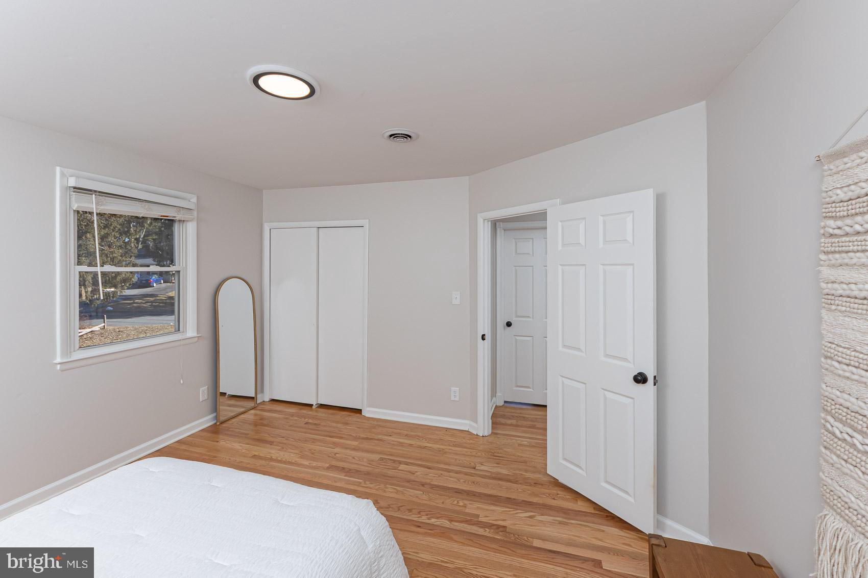 WHITE HOUSE PARK - Residential