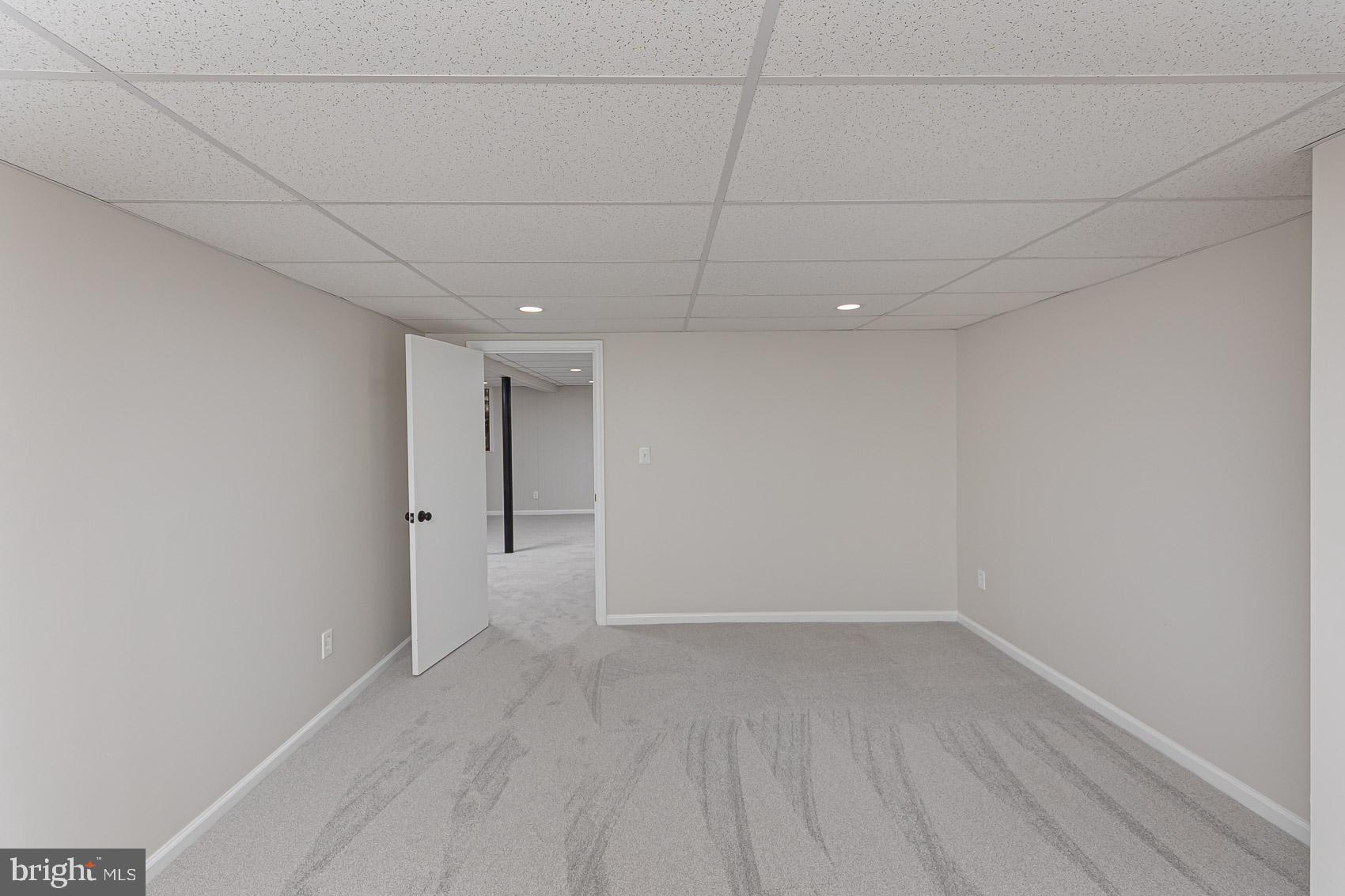 WHITE HOUSE PARK - Residential