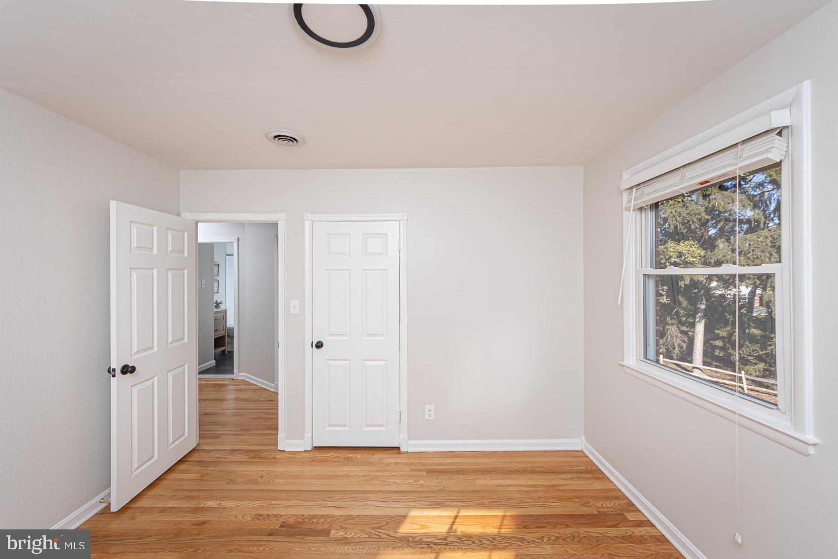 WHITE HOUSE PARK - Residential