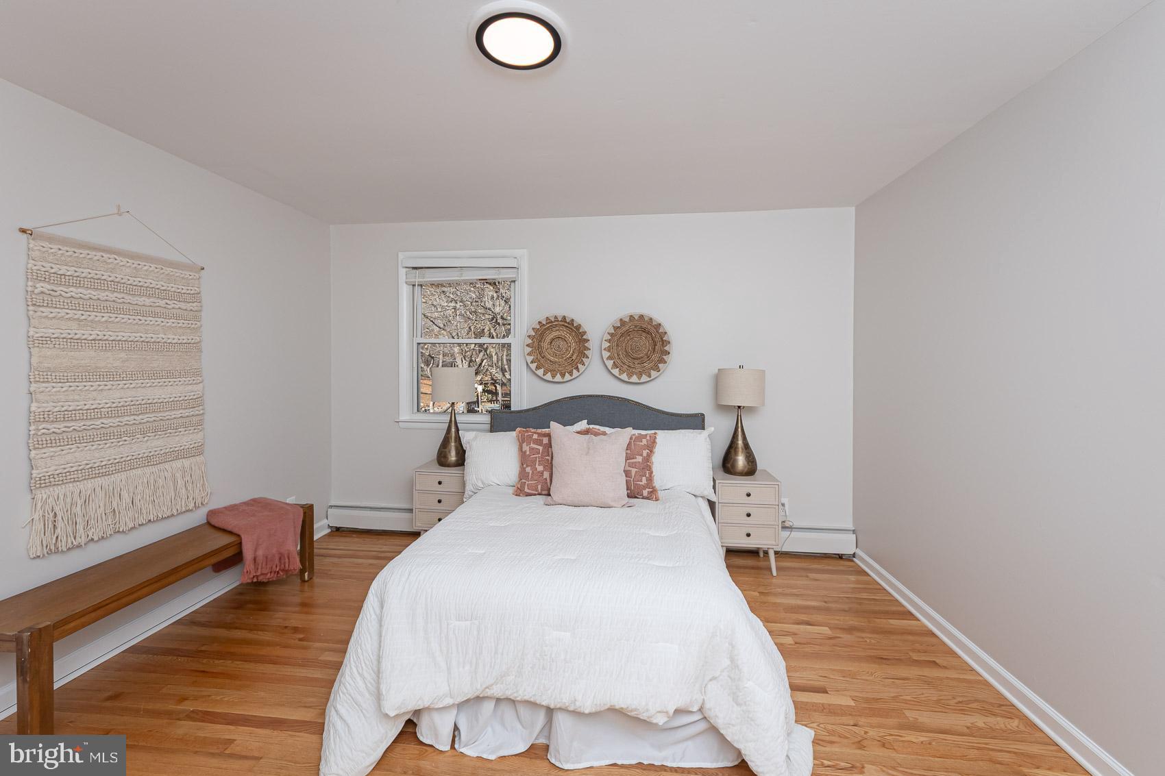 WHITE HOUSE PARK - Residential