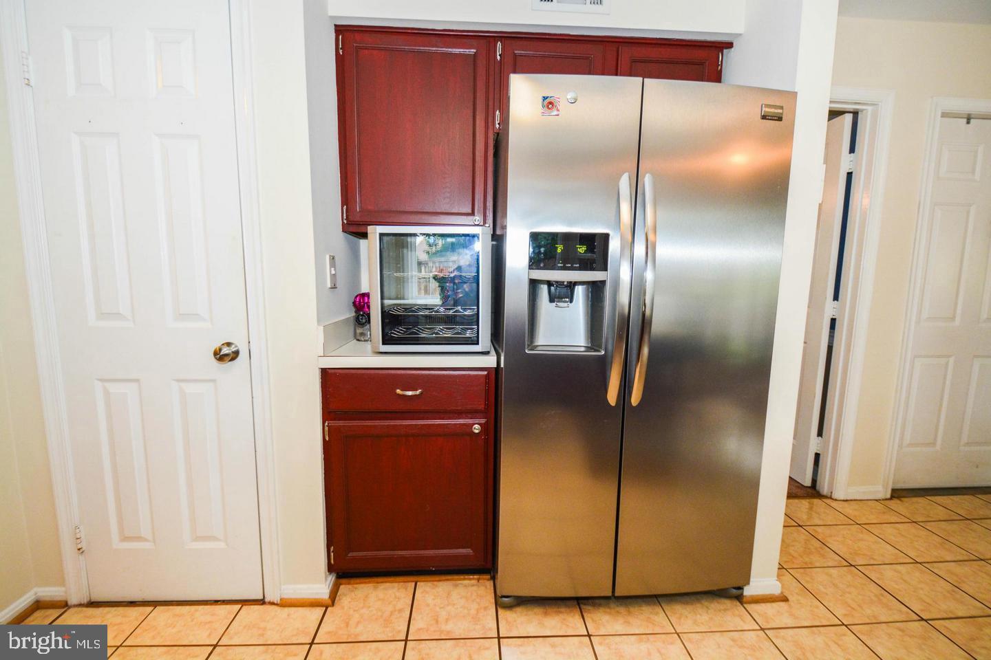 SETTLERS LANDING - Residential Lease