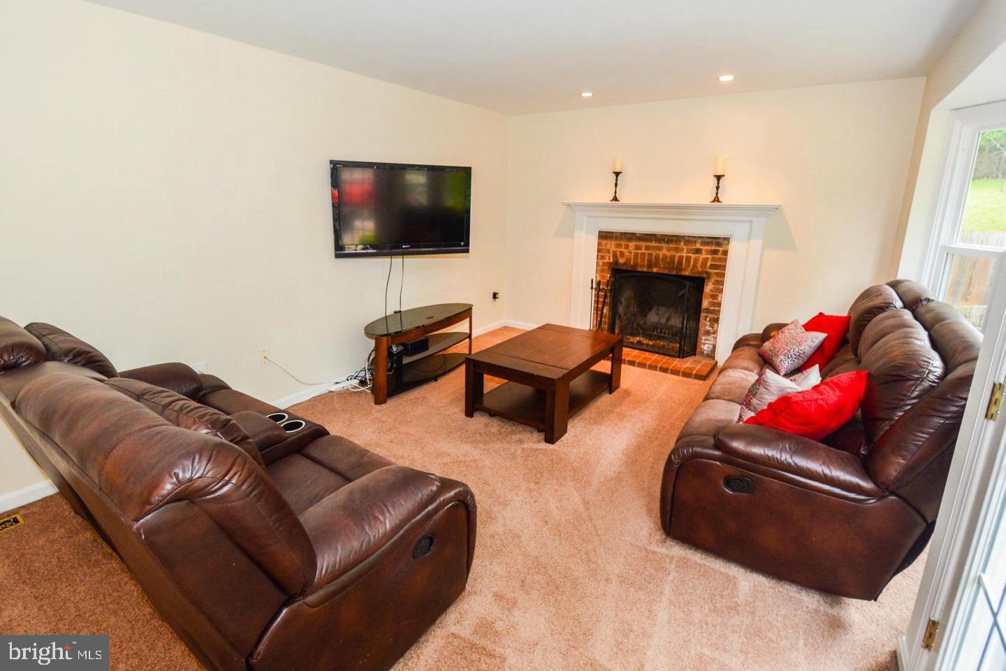 SETTLERS LANDING - Residential Lease