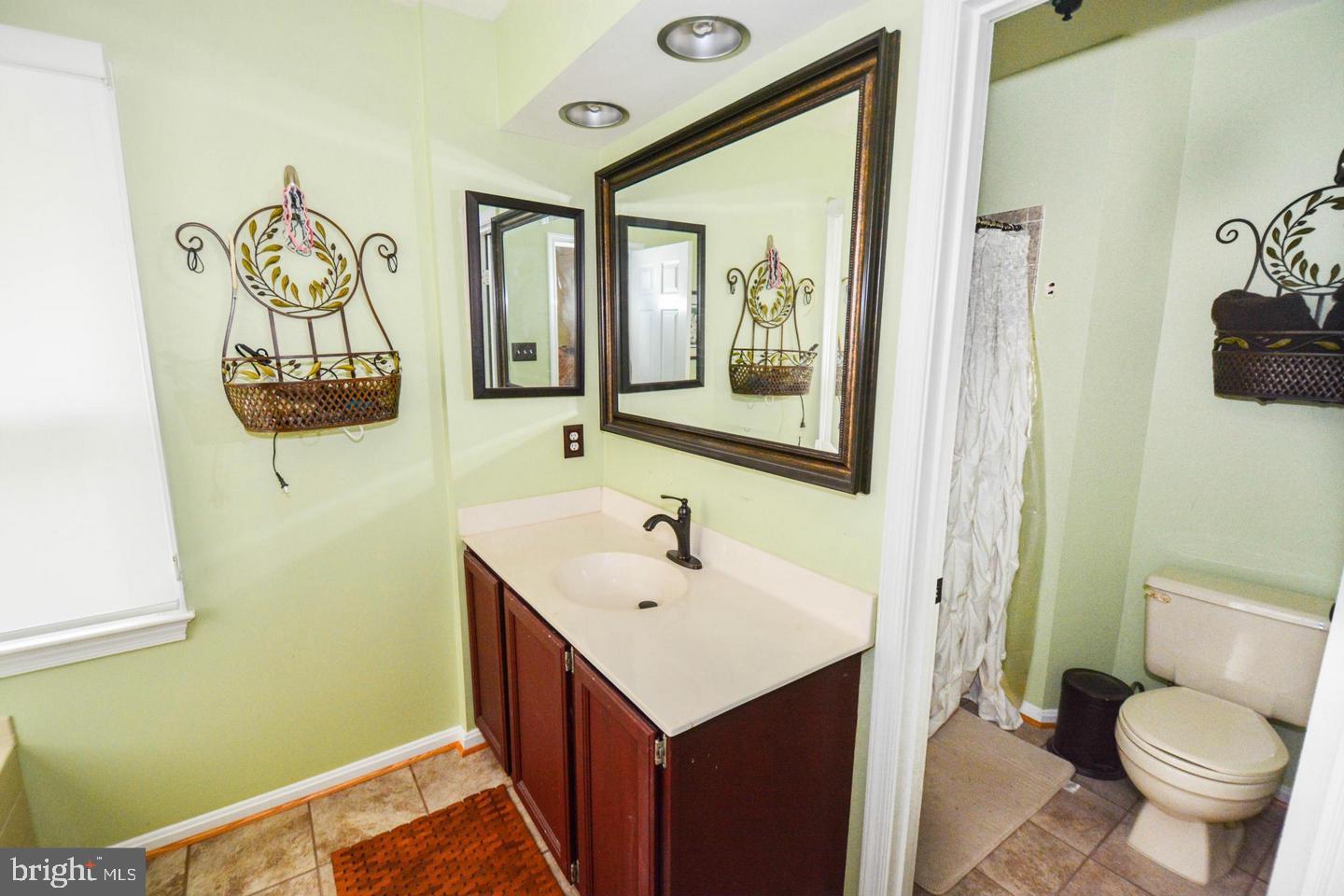 SETTLERS LANDING - Residential Lease