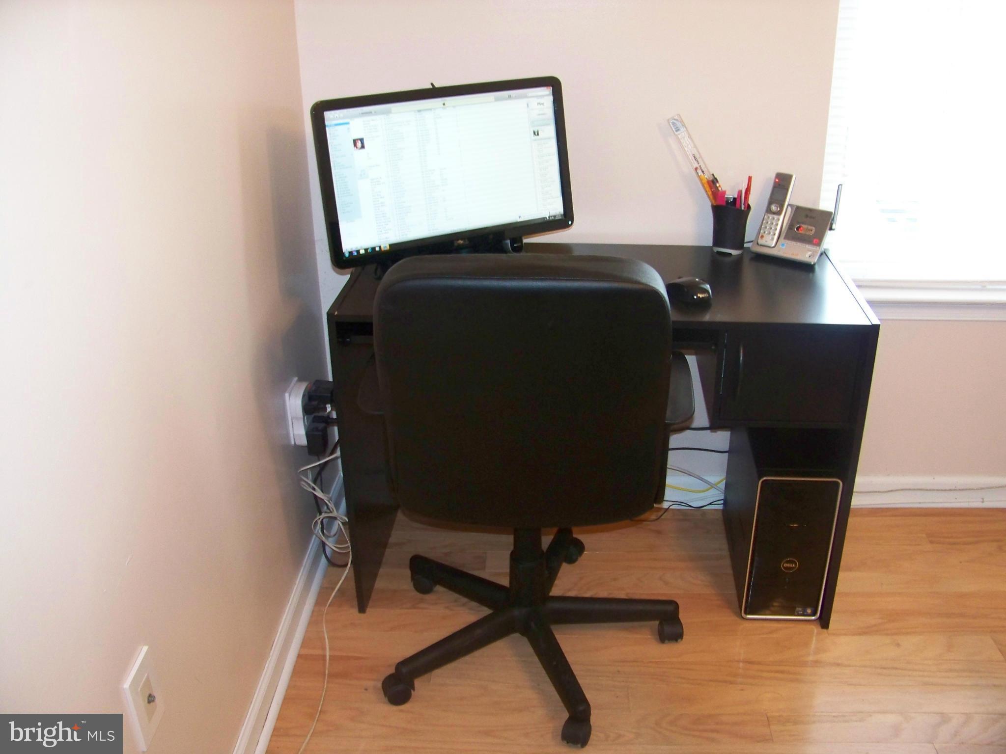 ST CHARLES HAMPSHIRE - Residential Lease