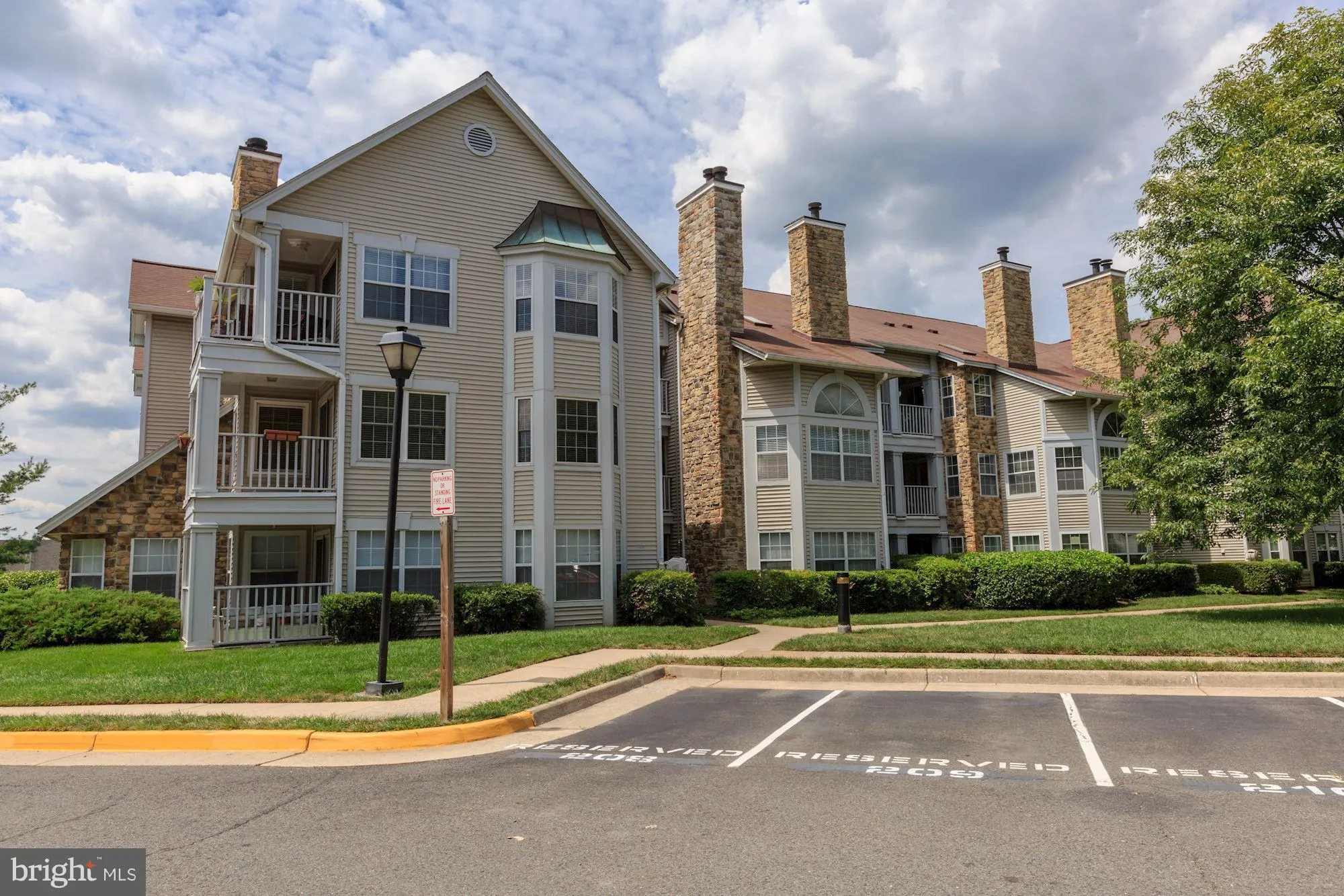 Additional image 2 of 5628 Willoughby Newton Drive Unit 38, Centreville, VA 20120