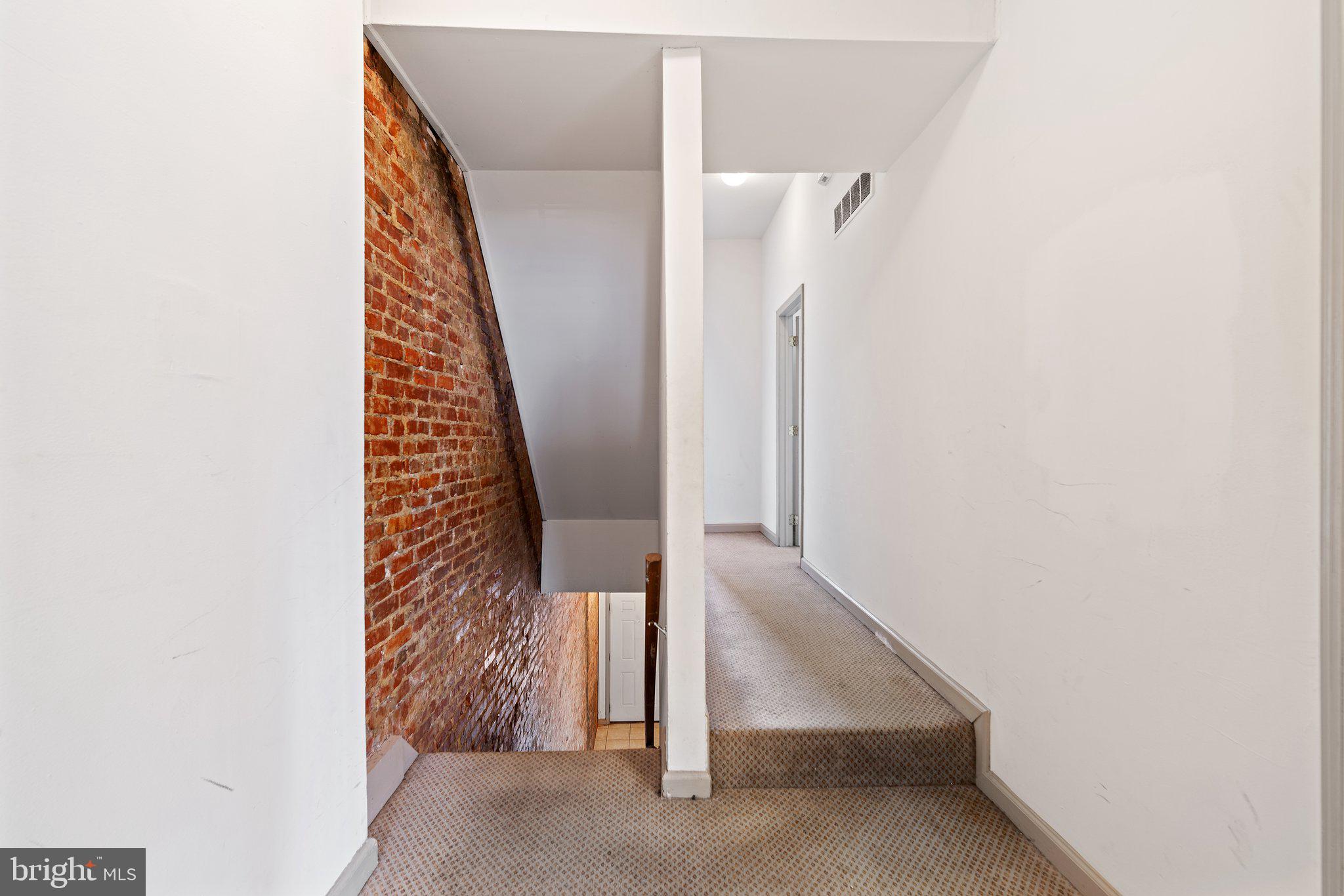 TEMPLE UNIVERSITY - Residential Lease