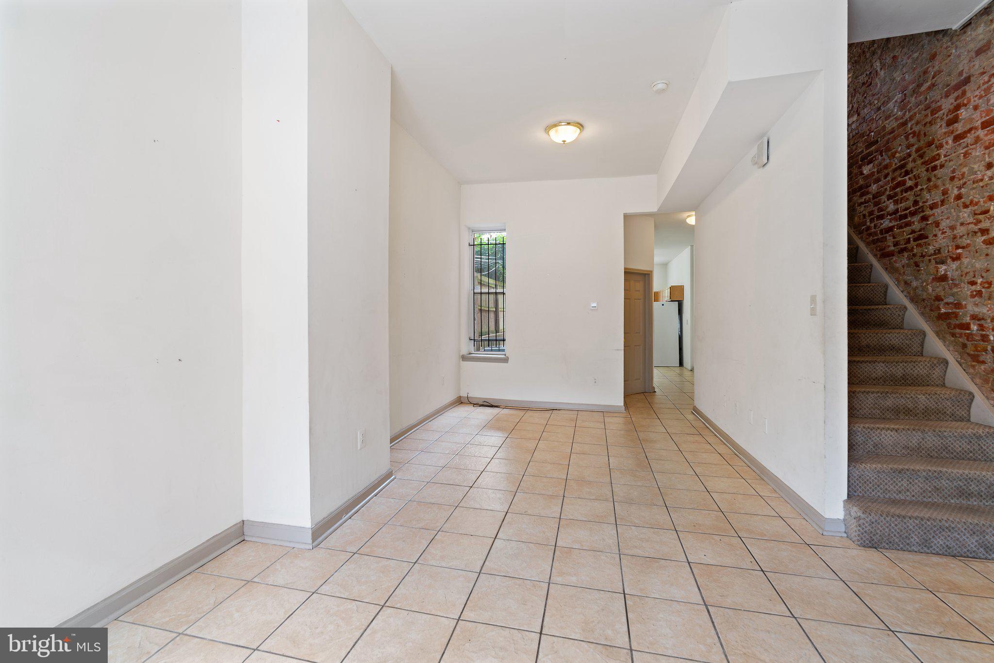 TEMPLE UNIVERSITY - Residential Lease