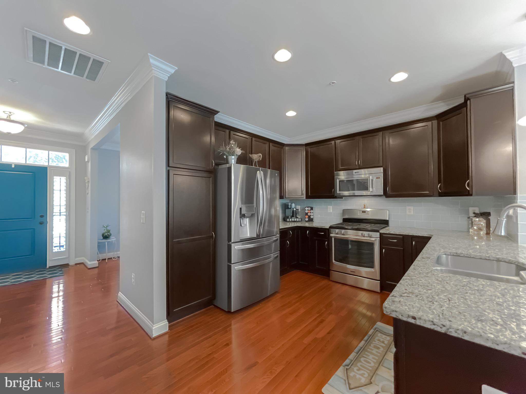 THE VILLAGES OF STEEPLECHASE - Residential