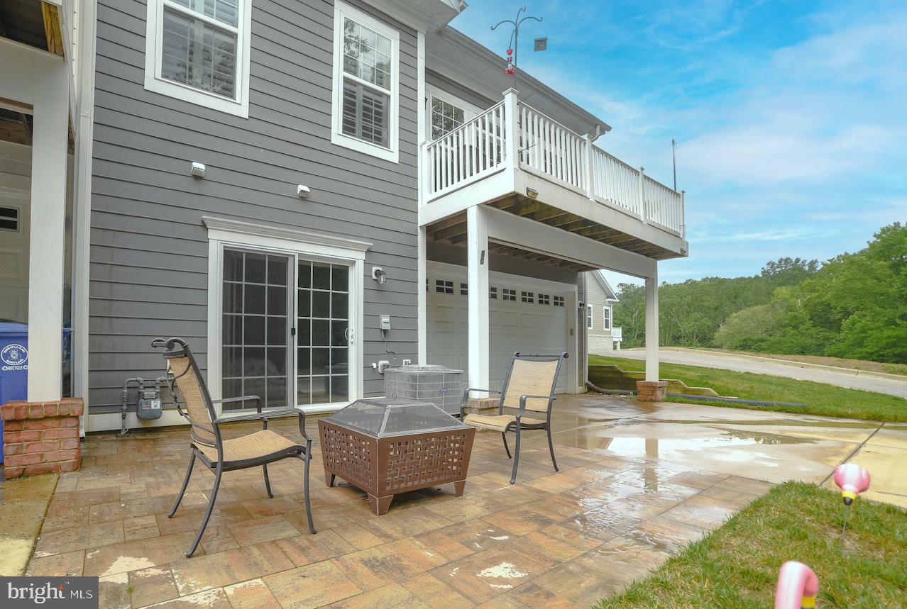 THE VILLAGES OF STEEPLECHASE - Residential