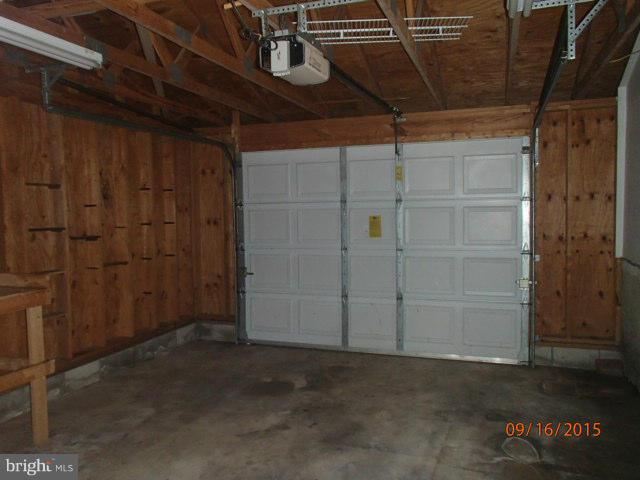 ORCHARD HILLS - Residential