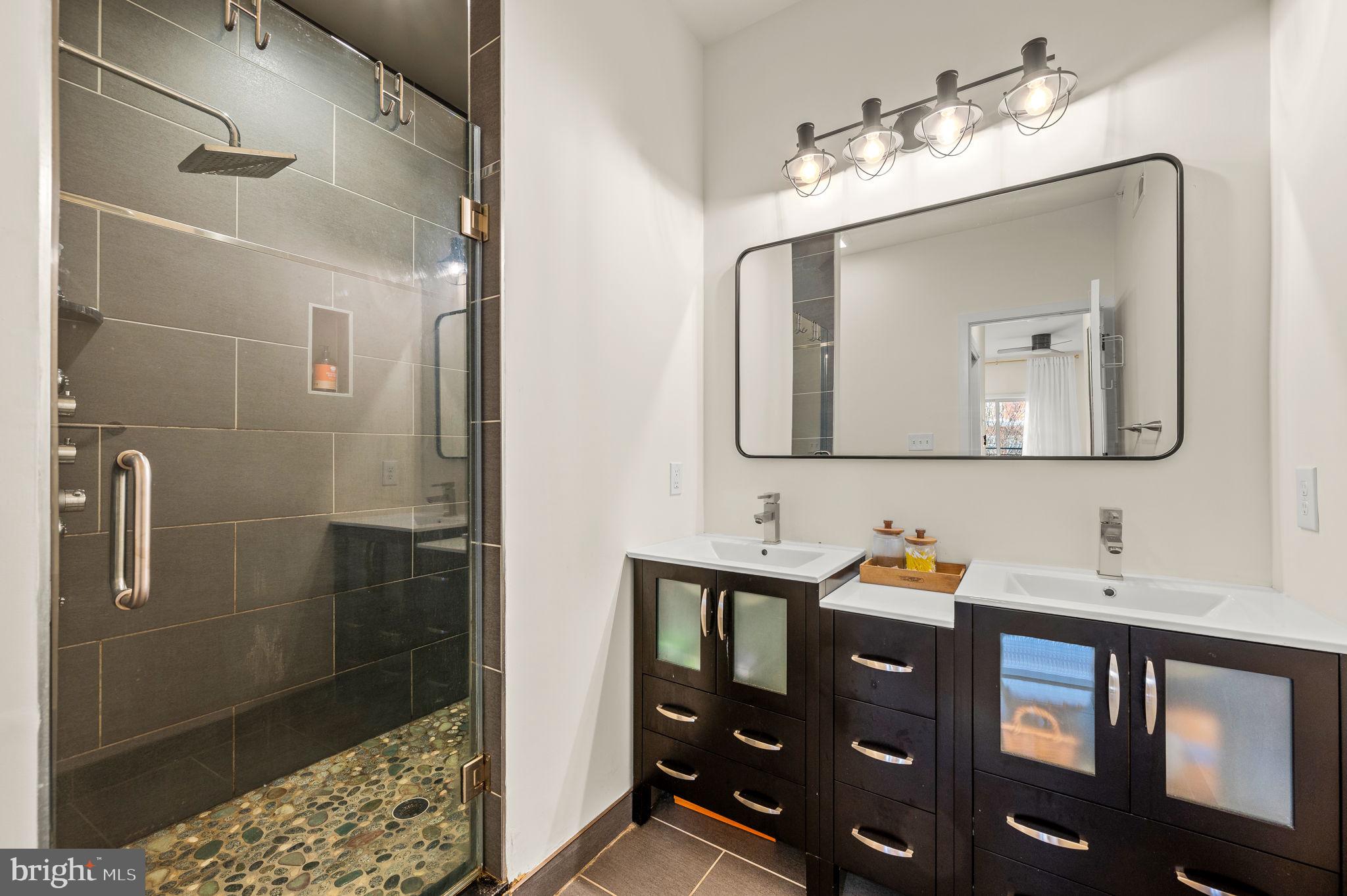 POWELTON VILLAGE - Residential