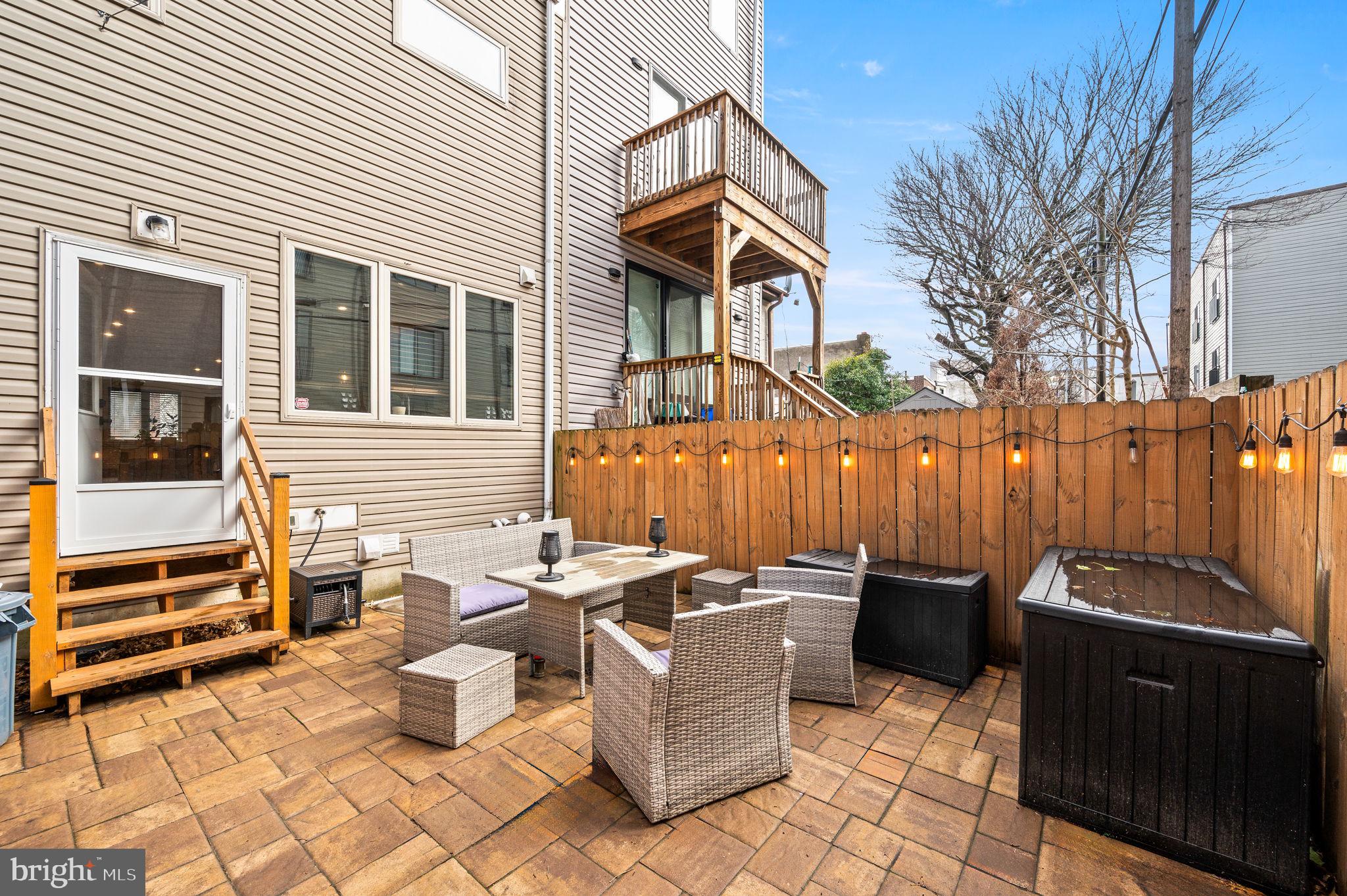 POWELTON VILLAGE - Residential