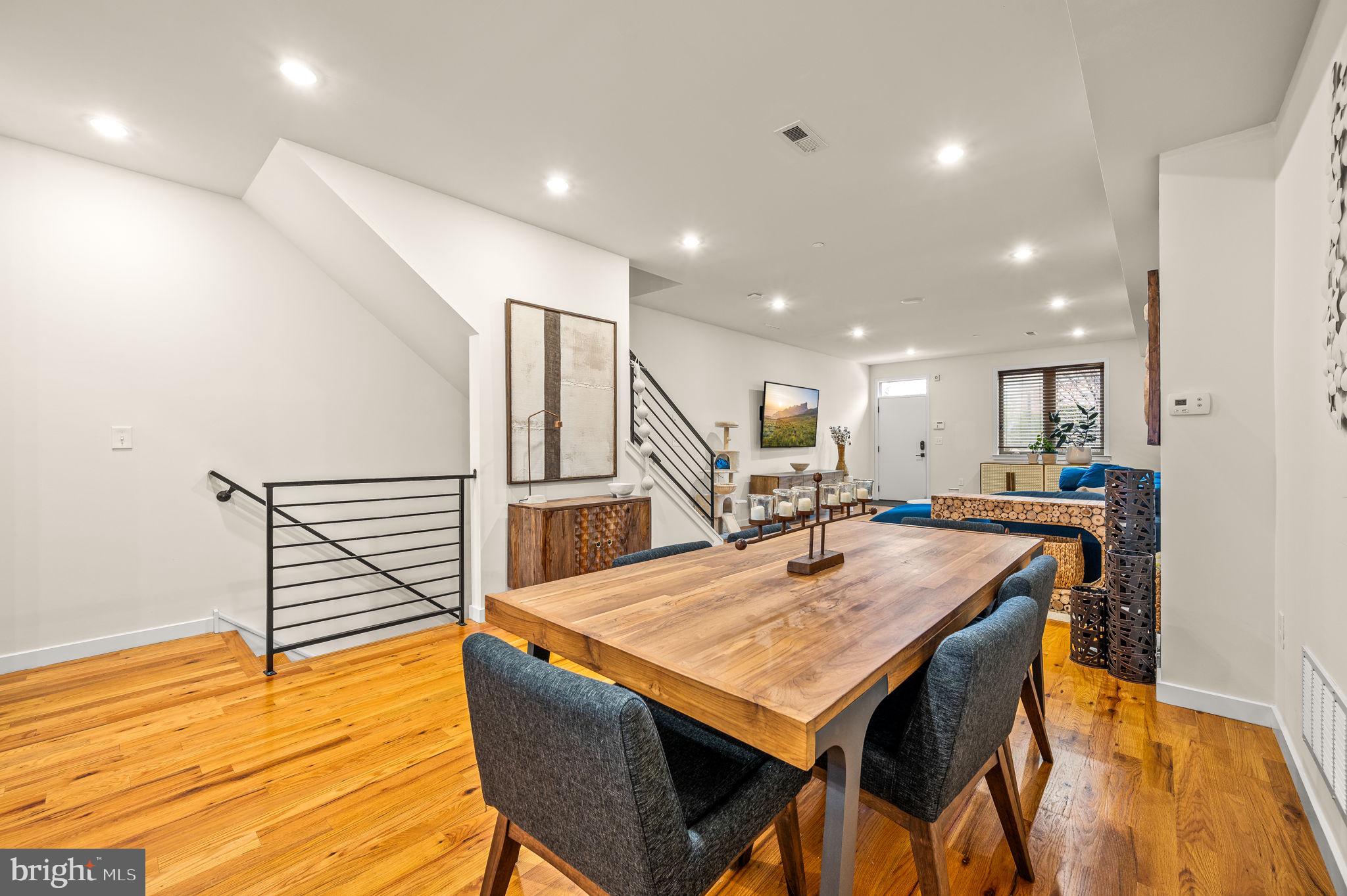 POWELTON VILLAGE - Residential