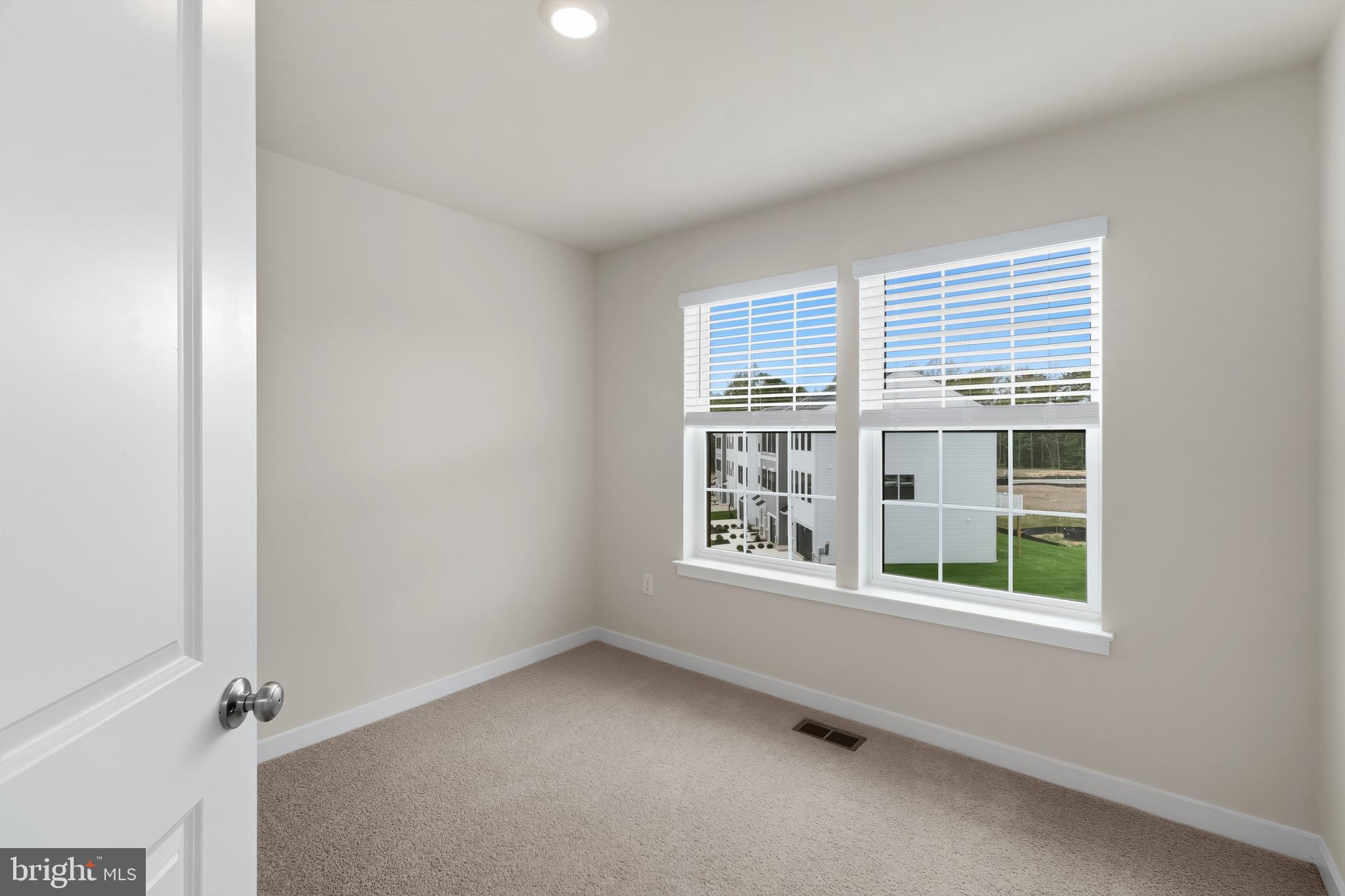 PINEGROVE - Residential