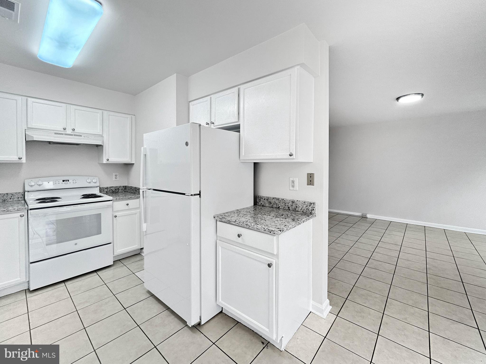 MILL CROSSING - Residential Lease