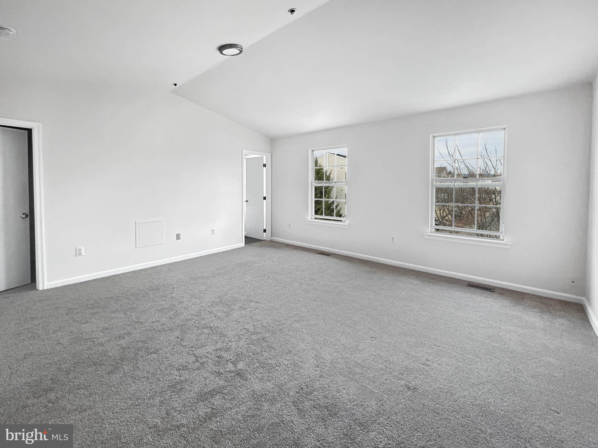 MILL CROSSING - Residential Lease