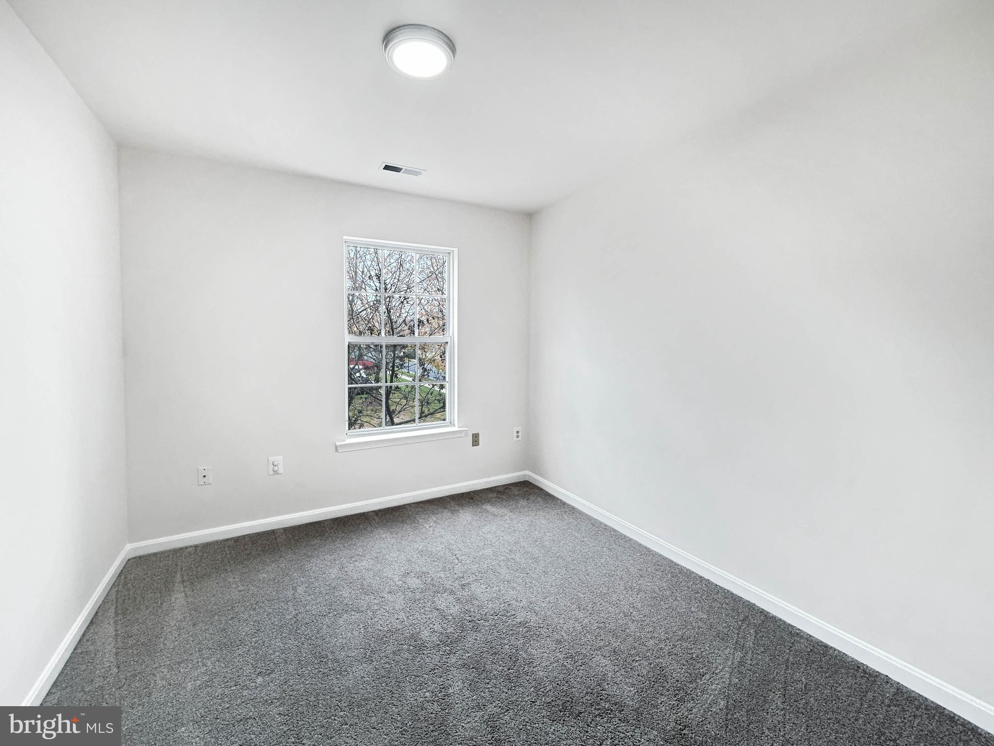 MILL CROSSING - Residential Lease