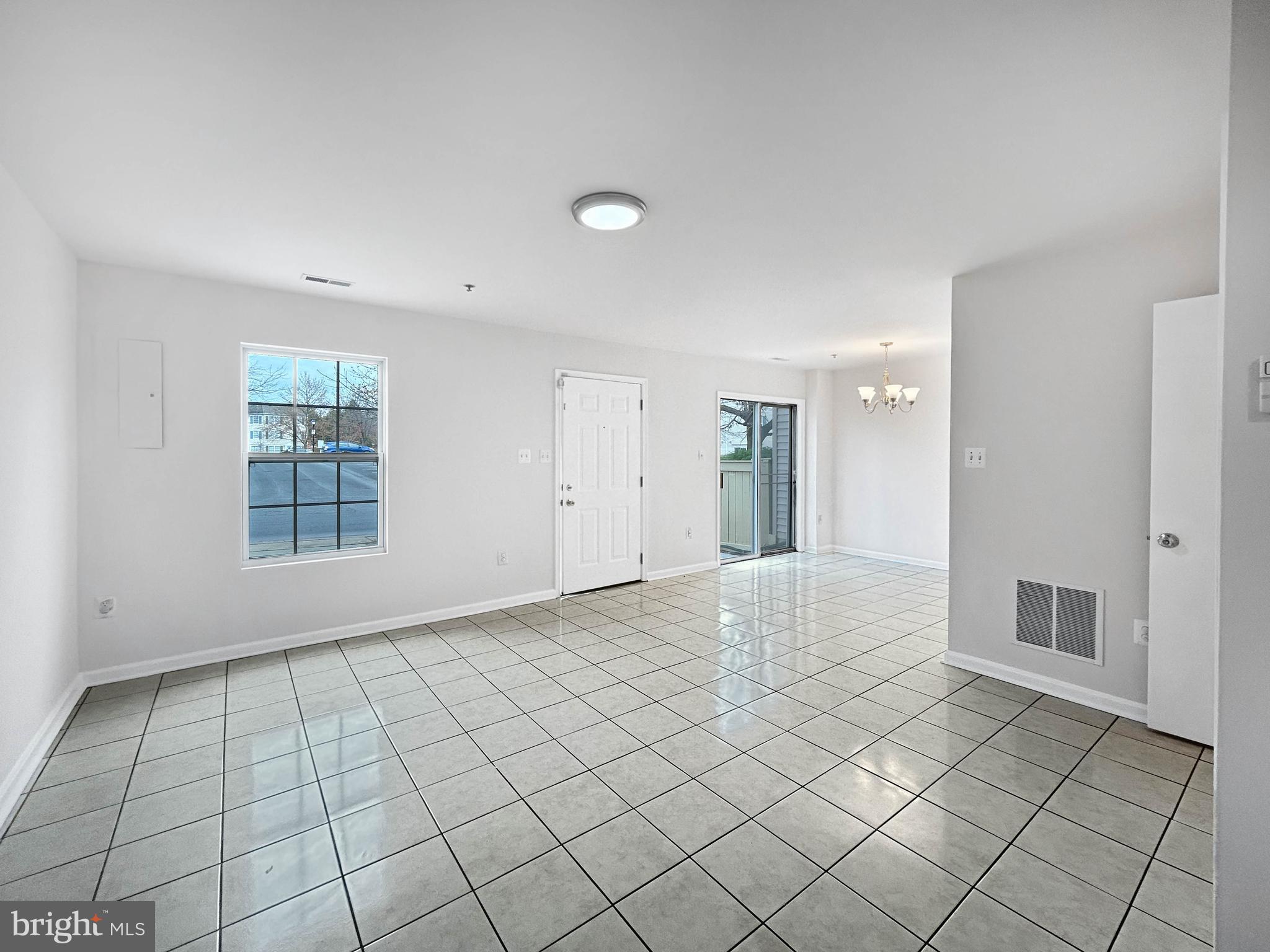 MILL CROSSING - Residential Lease