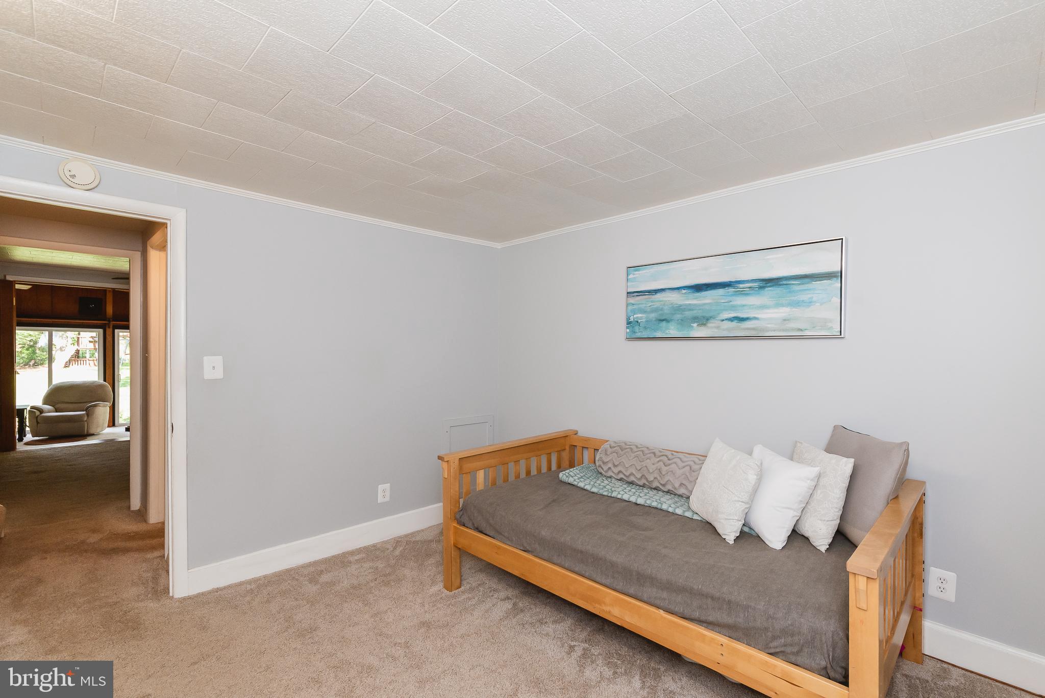 UPPER FALLS - Residential