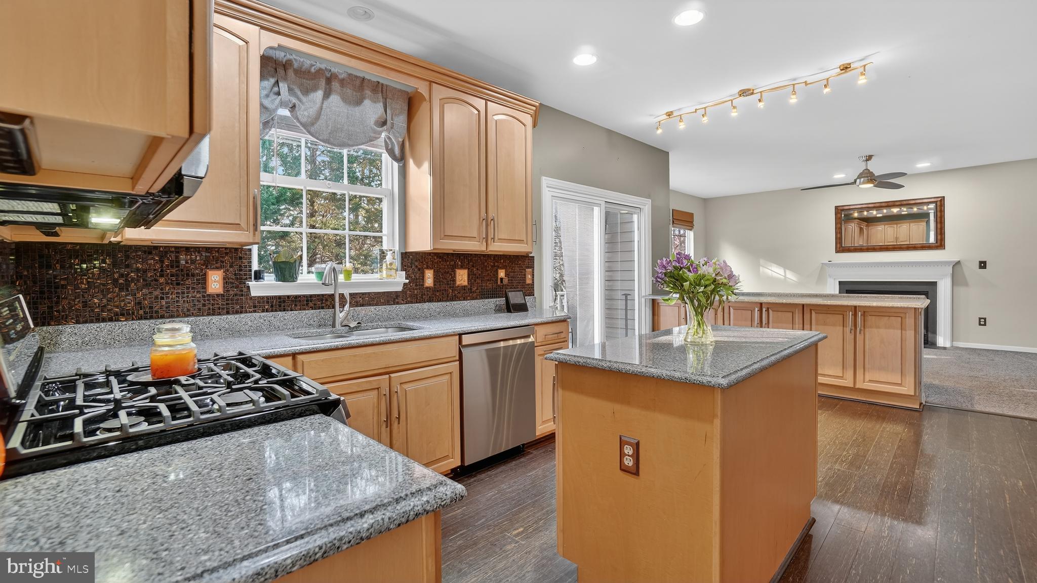 CHAPMAN FARM - Residential