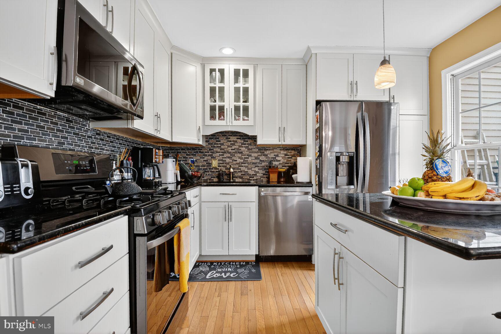 14633 BATTERY RIDGE LANE