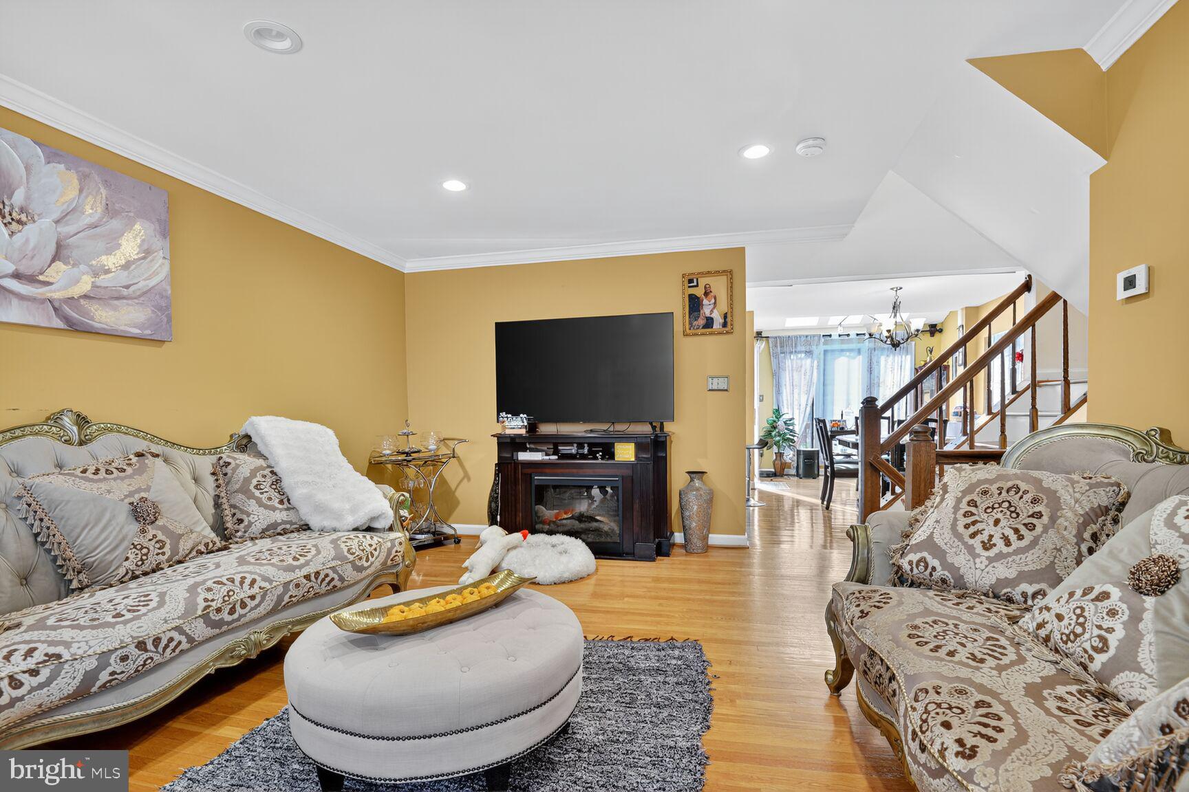 14633 BATTERY RIDGE LANE