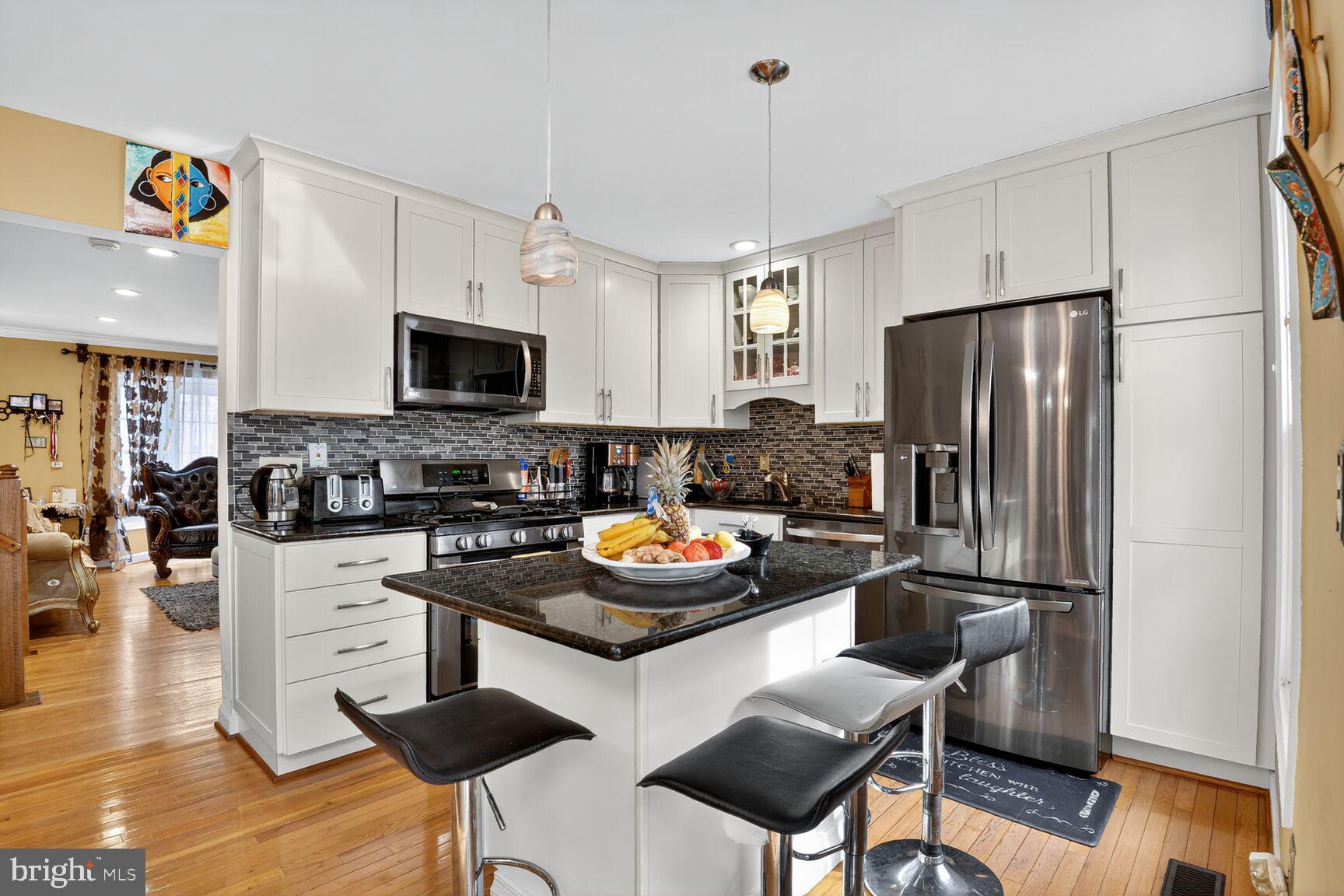 14633 BATTERY RIDGE LANE