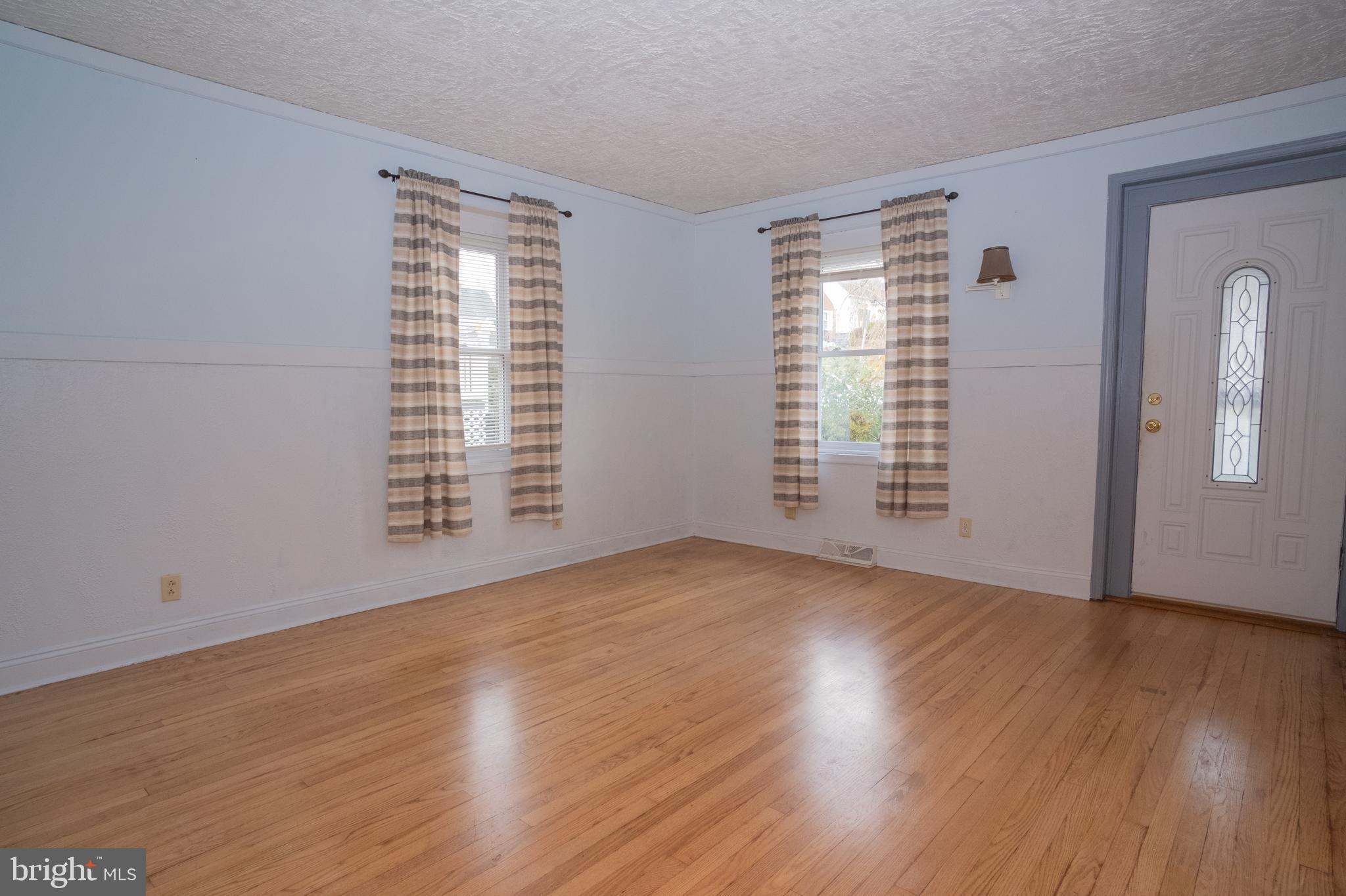 JOHNSON HEIGHTS - Residential