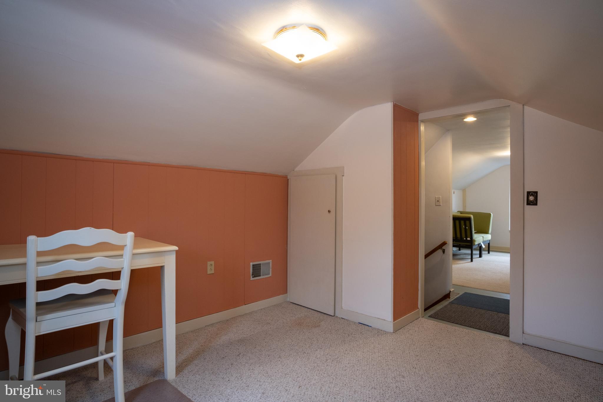 JOHNSON HEIGHTS - Residential