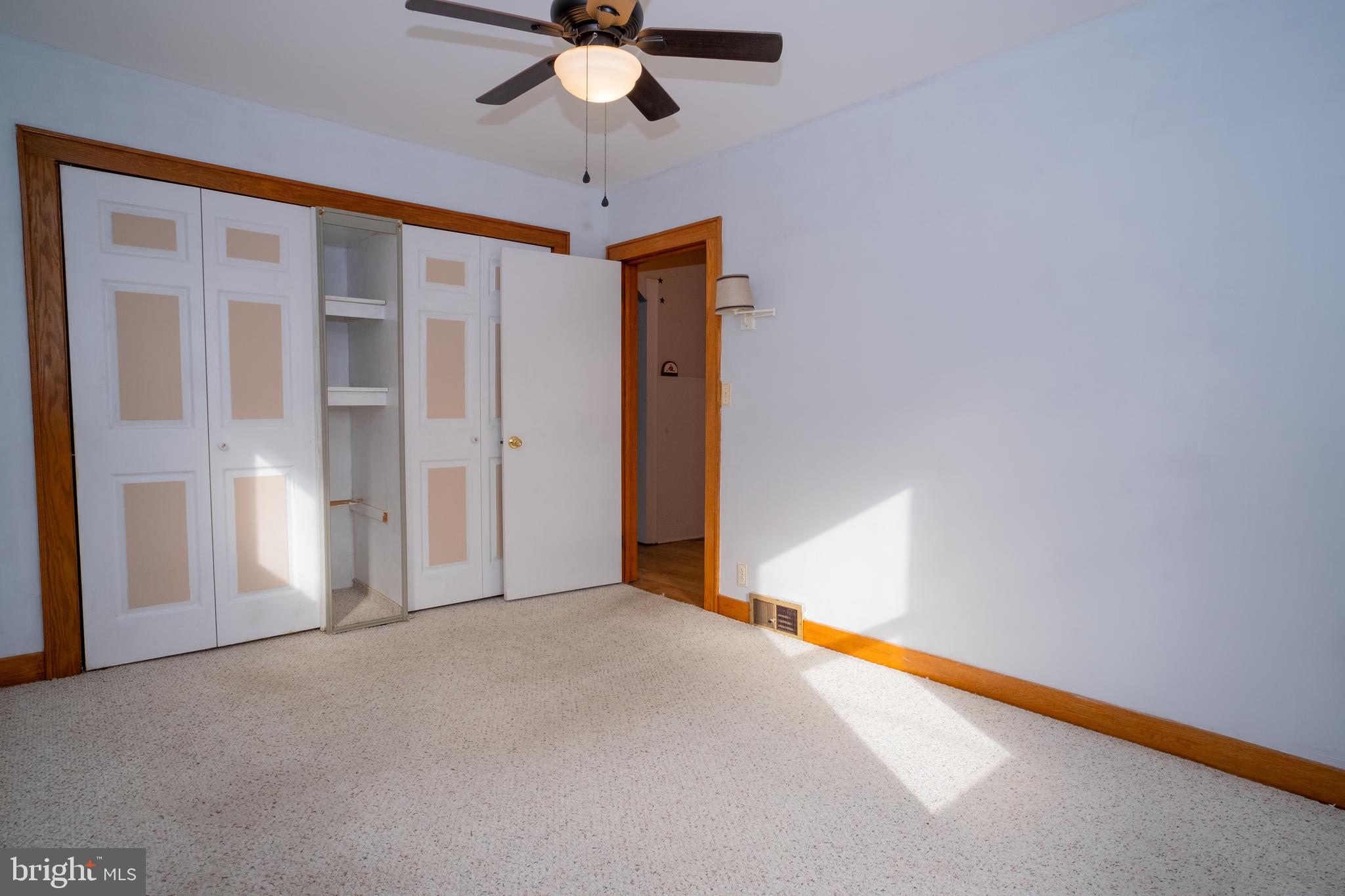 JOHNSON HEIGHTS - Residential