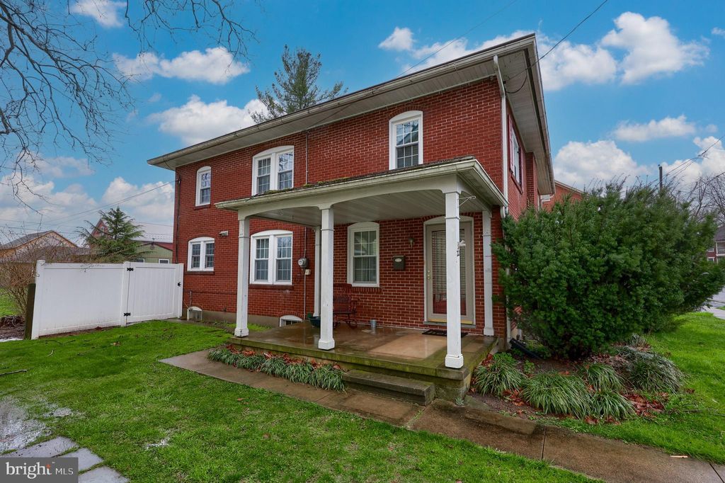 Photo of 22 E Market Street, Lititz, PA 17543 (MLS # PALA2049042)