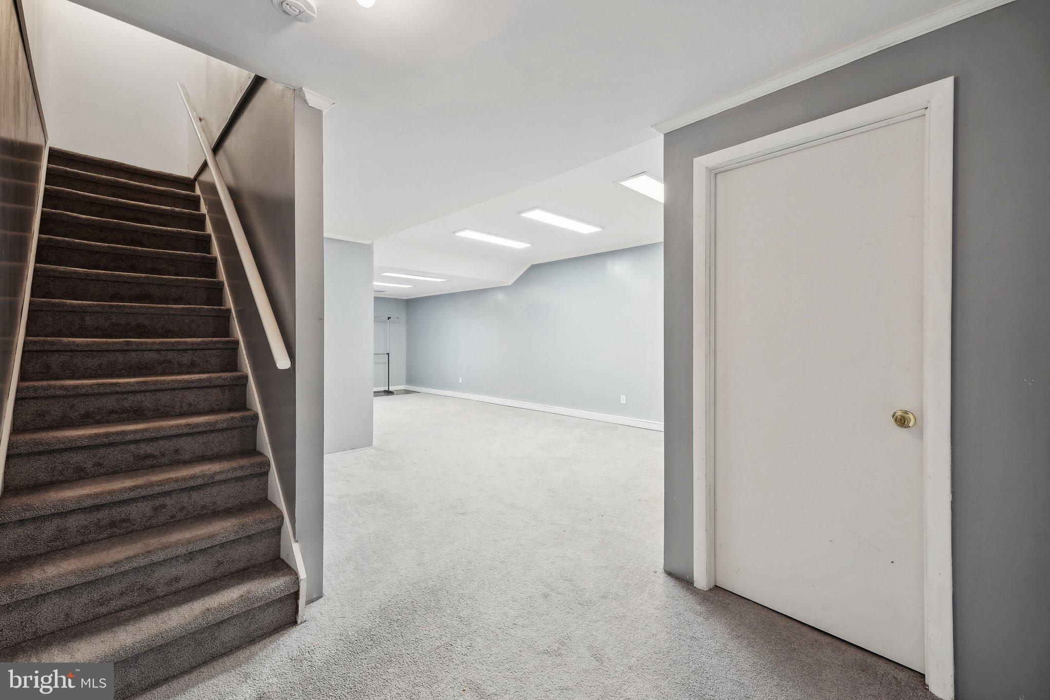 BARLEY SHEAF - Residential