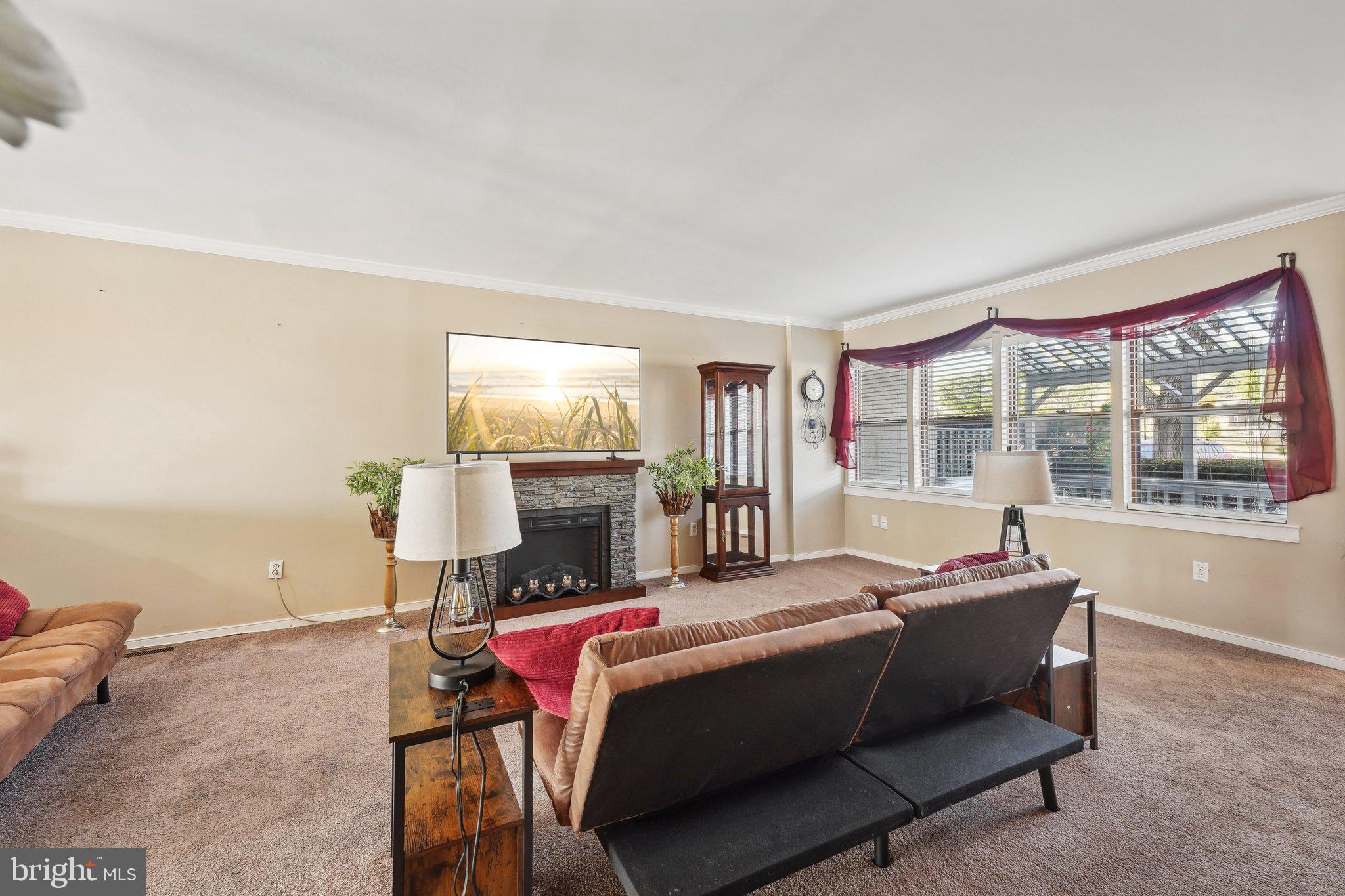 BARLEY SHEAF - Residential