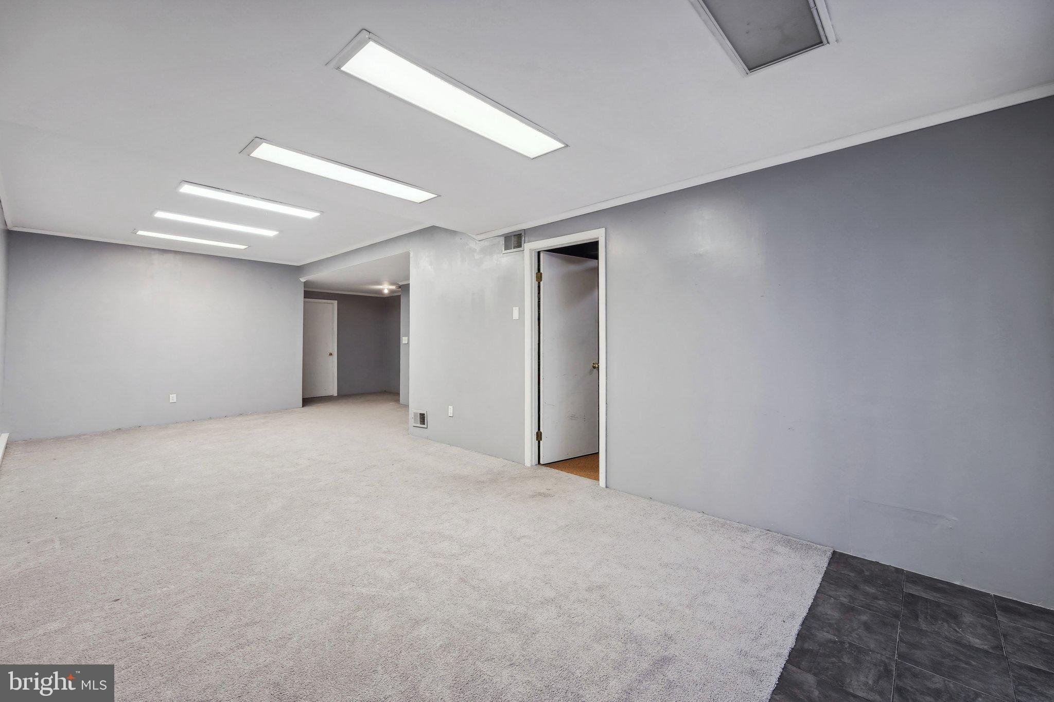 BARLEY SHEAF - Residential