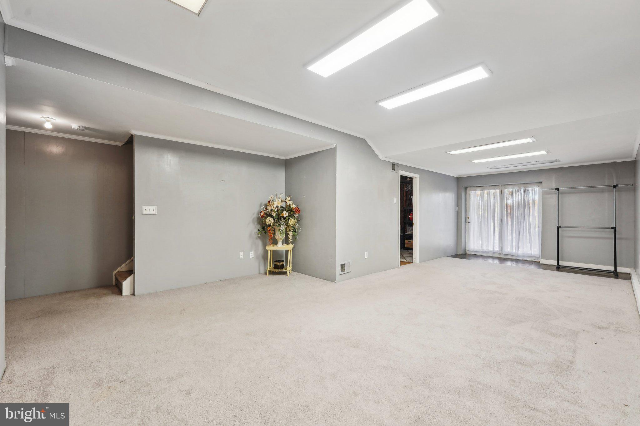 BARLEY SHEAF - Residential