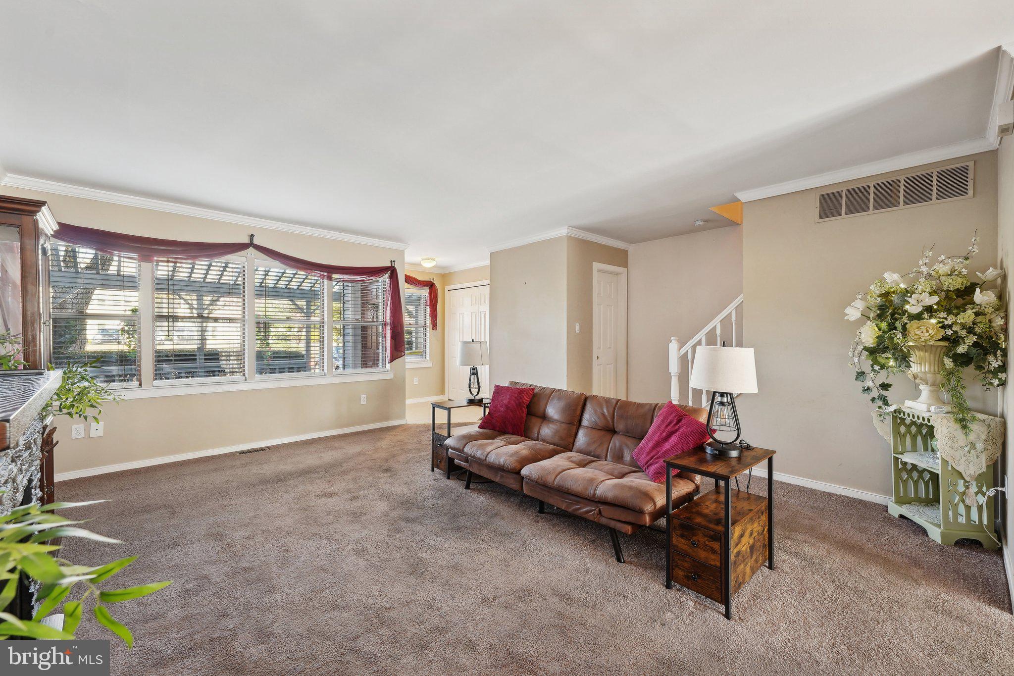 BARLEY SHEAF - Residential