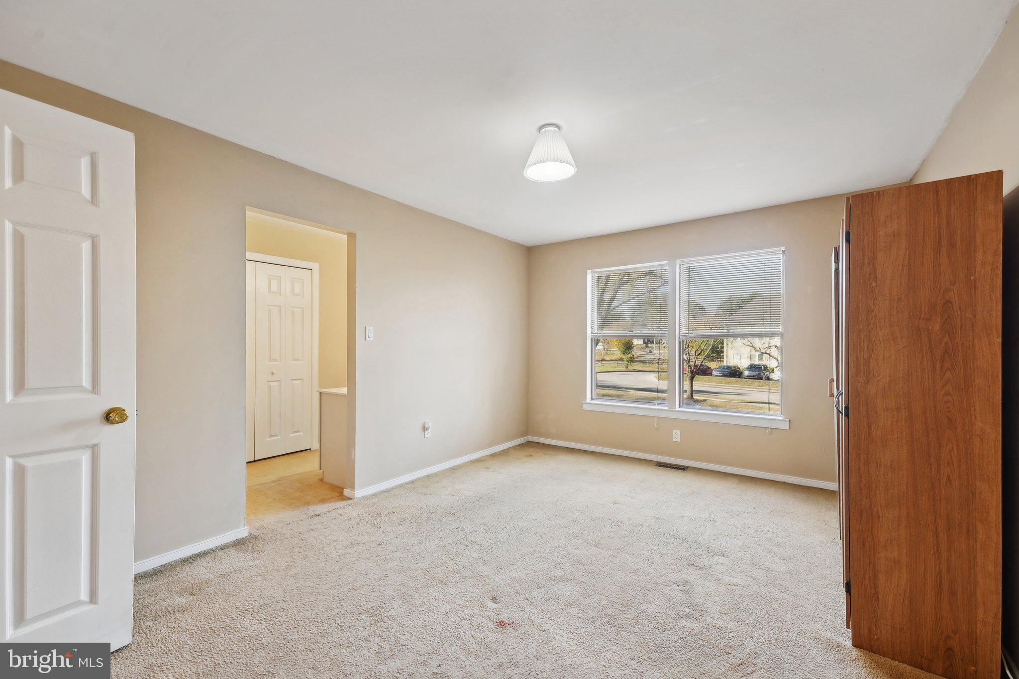 BARLEY SHEAF - Residential