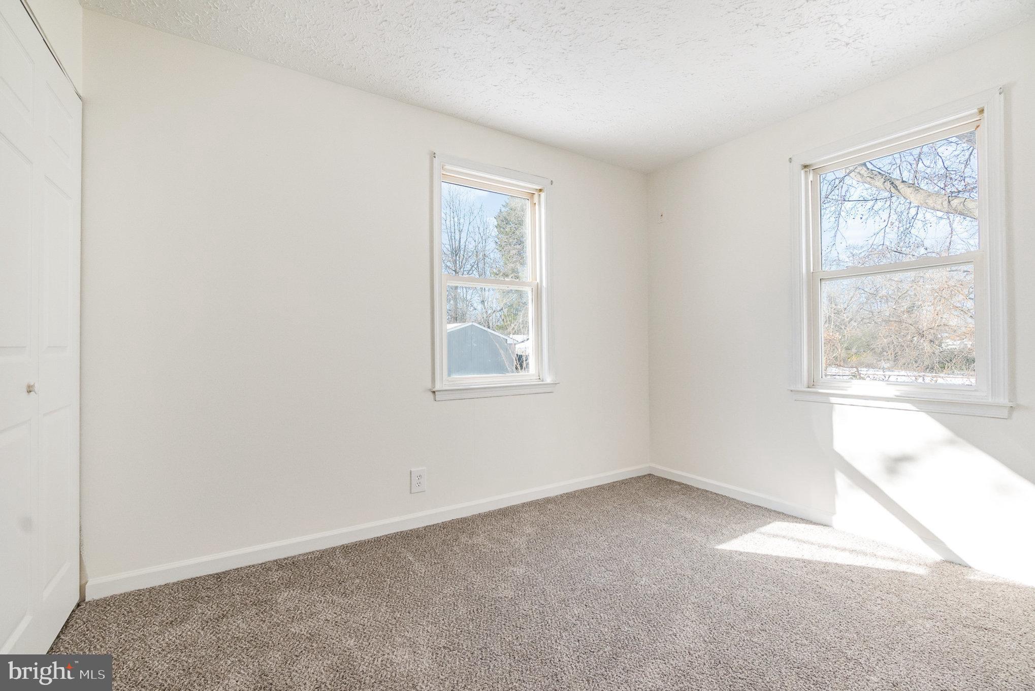 SWAN MEADOWS - Residential