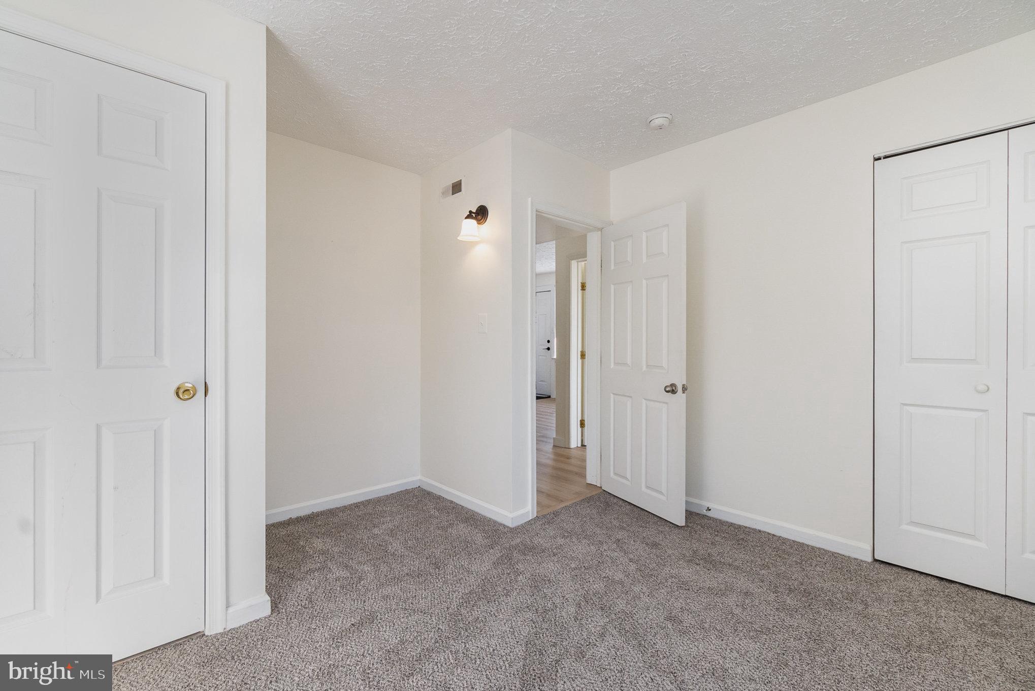 SWAN MEADOWS - Residential