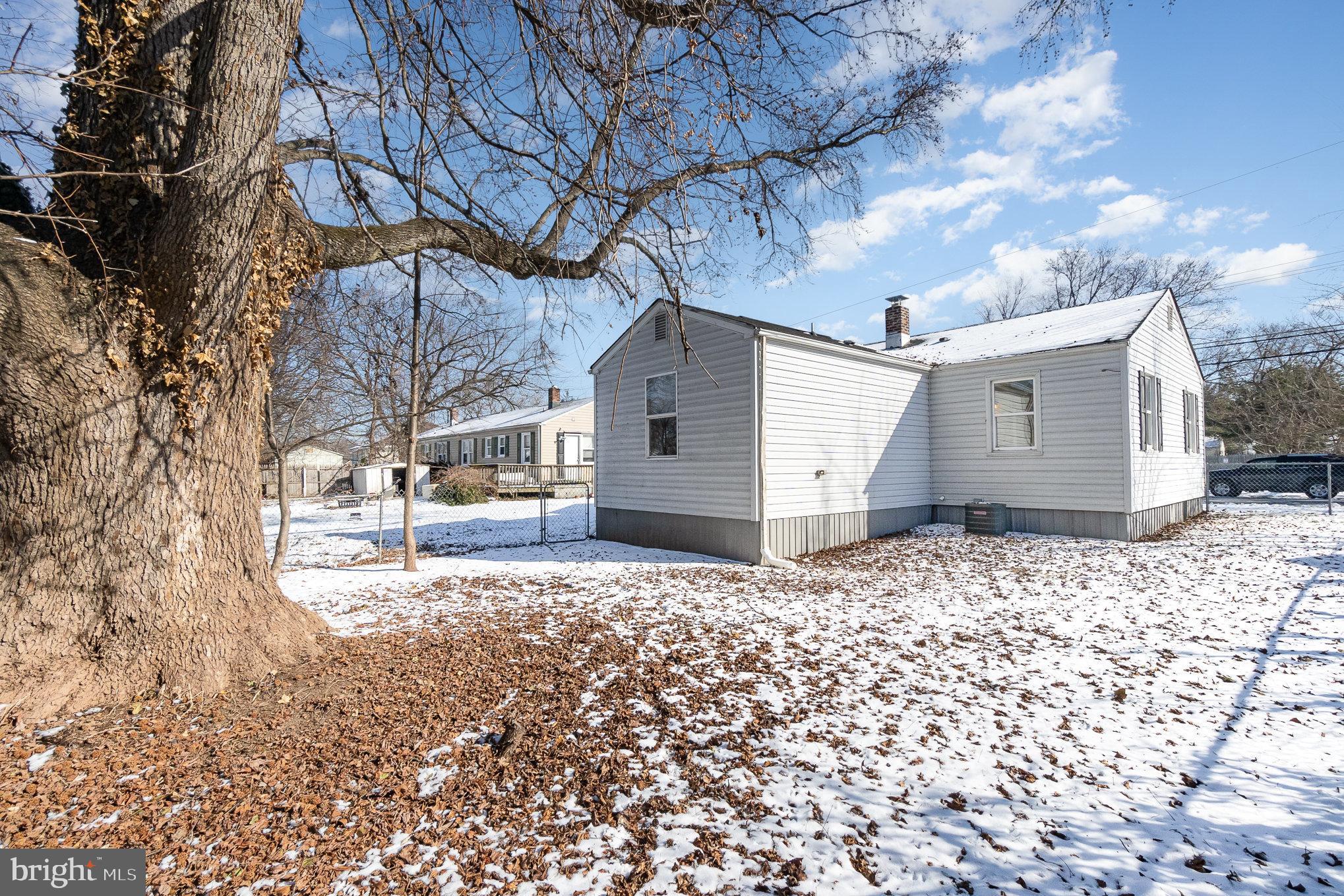 SWAN MEADOWS - Residential