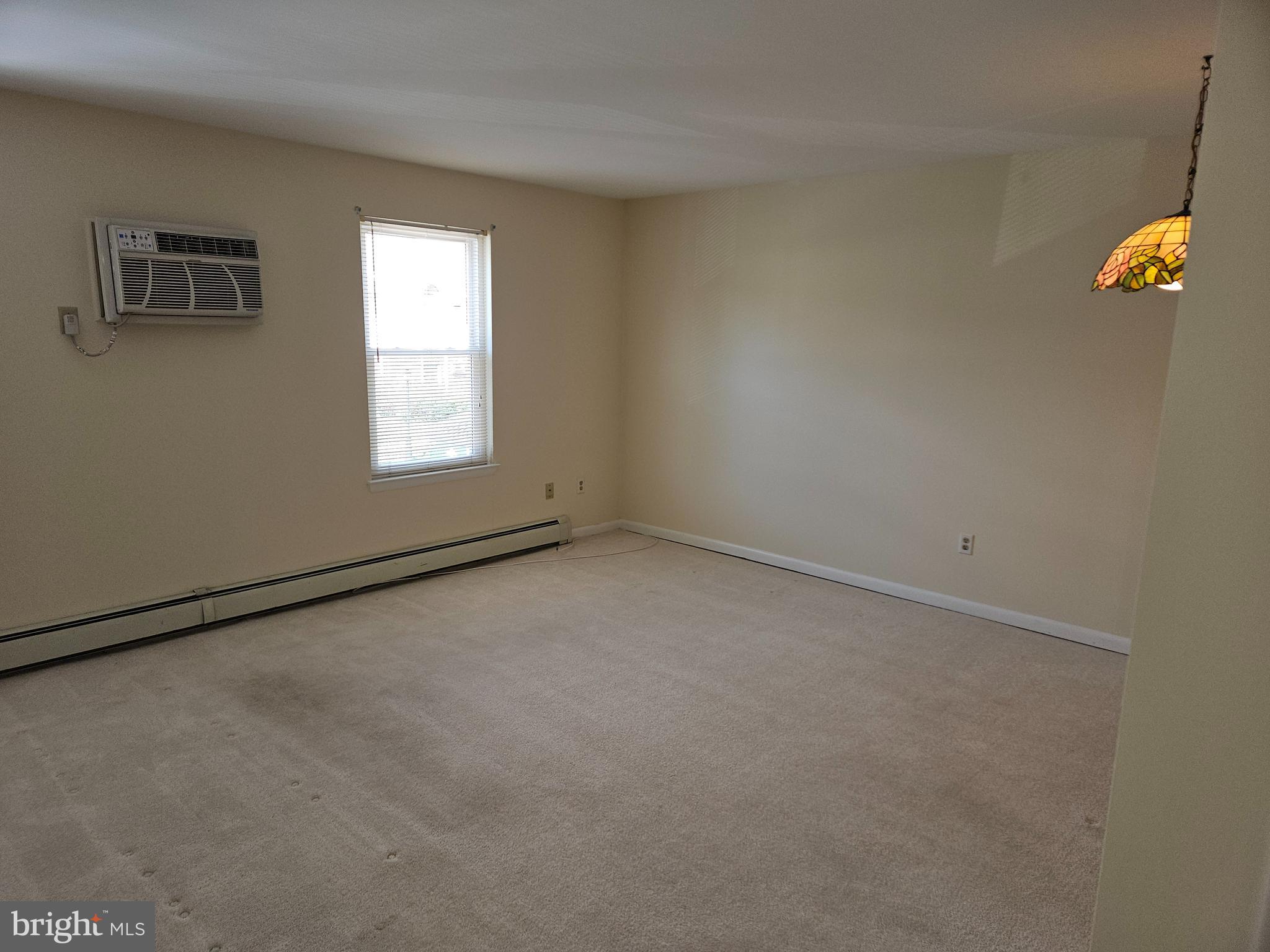 WALNUT COURT CONDO - Residential Lease